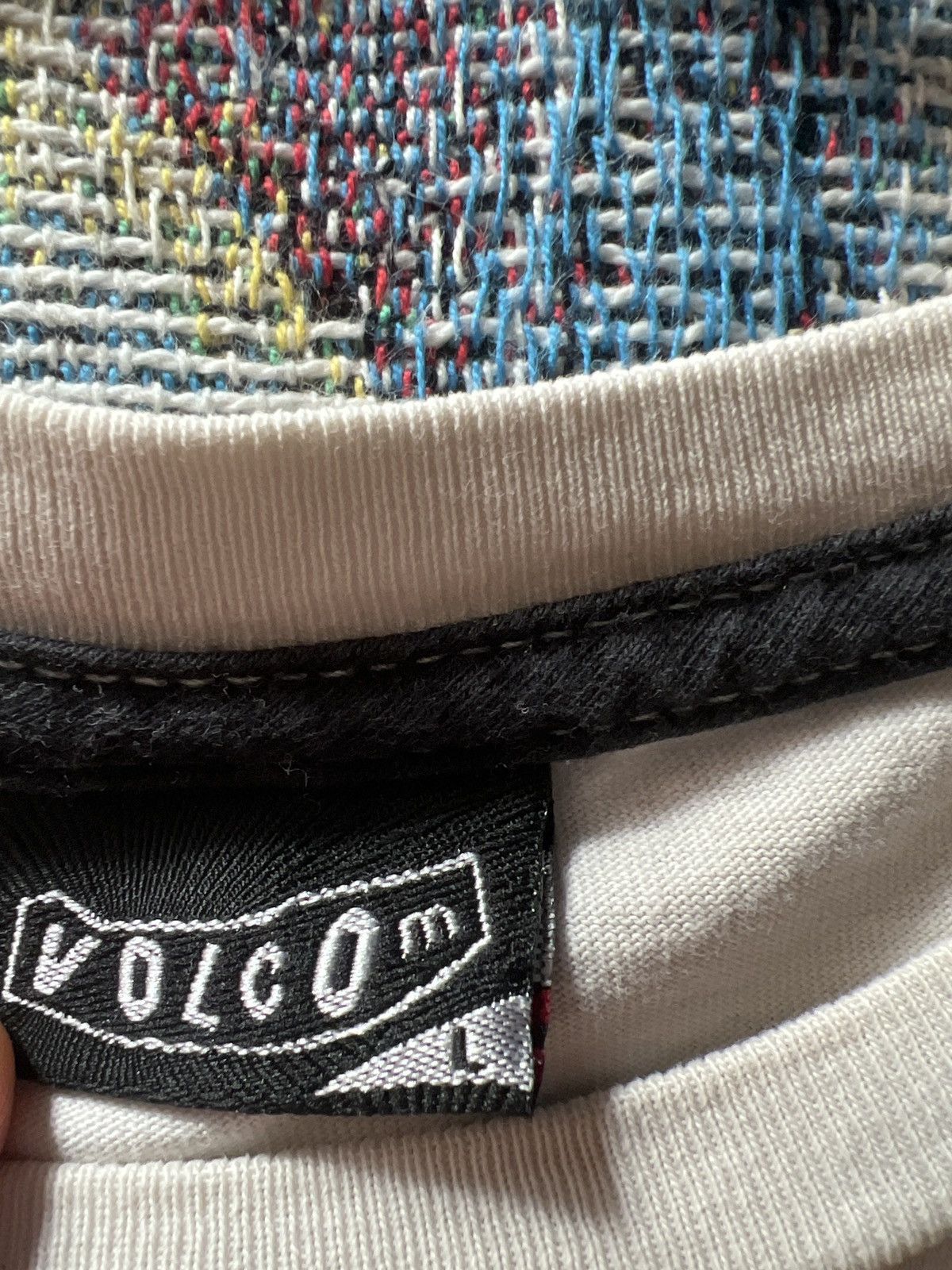 Volcom Volcom cream t-shirt Size US L / EU 52-54 / 3 - 2 Thumbnail