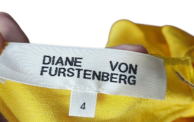 Diane von Furstenberg Diane von Furstenberg Yellow Draped 4 Silky Deep V Neck Size S / US 4 / IT 40 - 6 Thumbnail