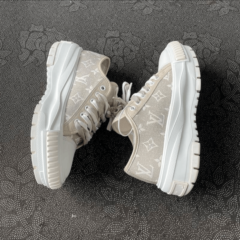 Louis Vuitton Louis Vuitton low-top shoes Size US 7 / IT 37 - 9 Thumbnail