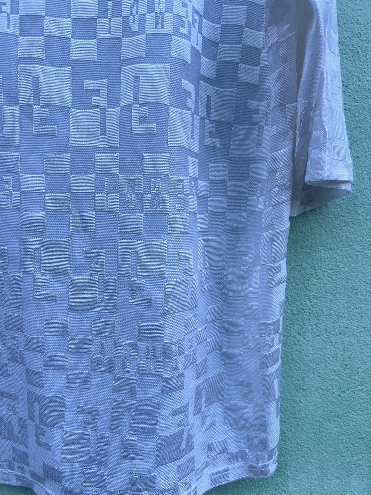 Fendi VINTAGE FENDI JEANS Monogram Checkerboard Spellout T-Shirt Size M / US 6-8 / IT 42-44 - 14 Thumbnail