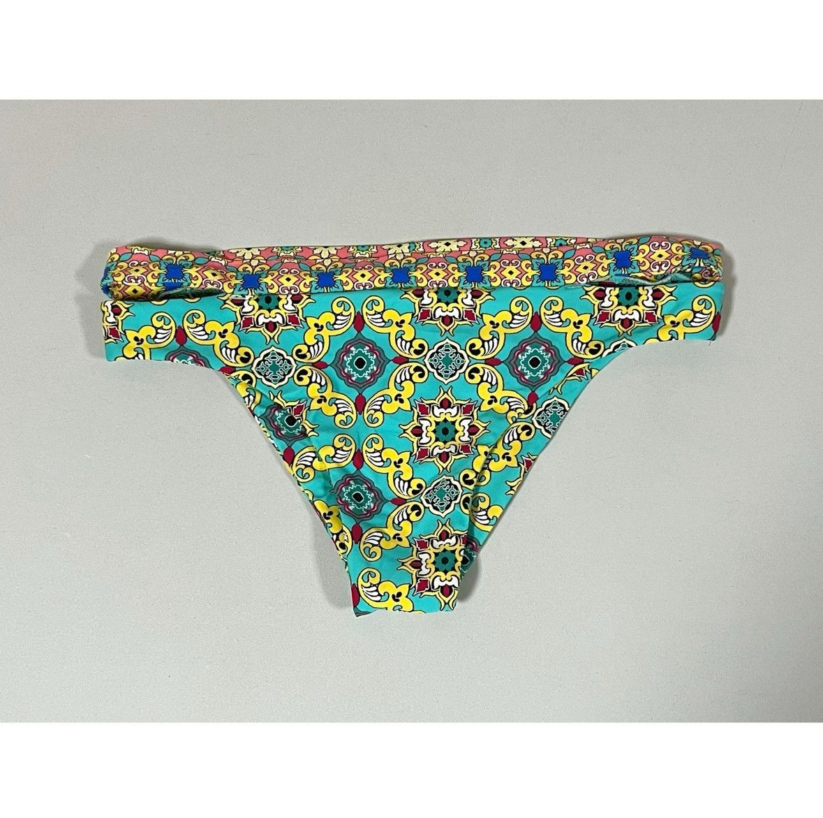Designer × Swims × Vintage Swim Systems Mandala Print Cut-Out Bikini Bottoms Size S 🩵✨ Size ONE SIZE - 1 Thumbnail