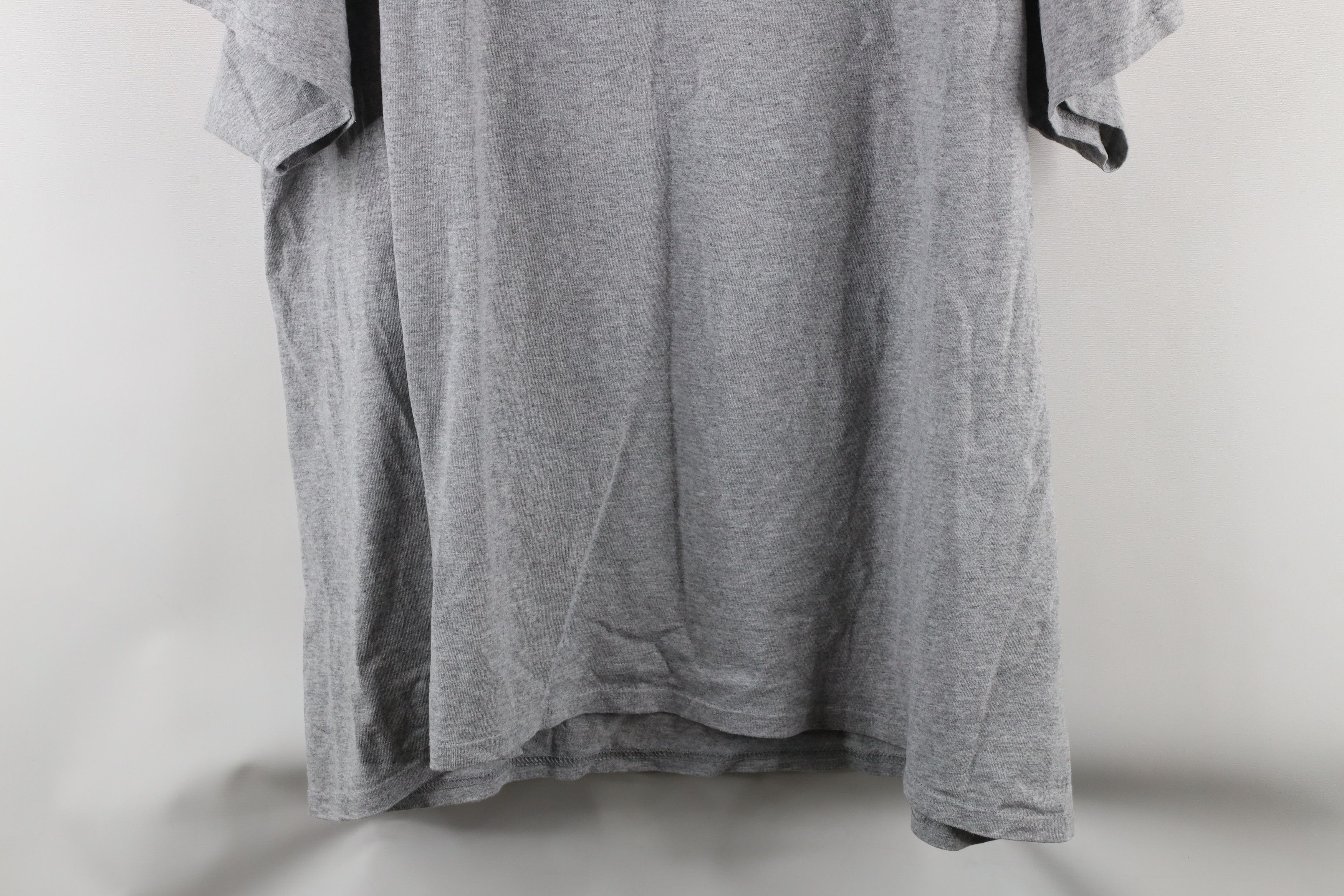 Vintage Streetwear Out Randys Wired Rolling Papers T-Shirt Gray Size US XXL / EU 58 / 5 - 8 Thumbnail