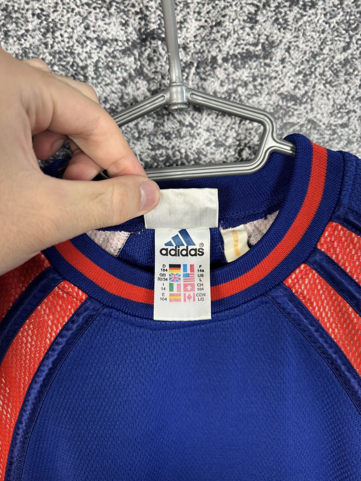 Adidas Kids Adidas Basketball Vintage 90s Sweatshirt Retro Big Logo Size US XS / EU 42 / 0 - 11 Thumbnail