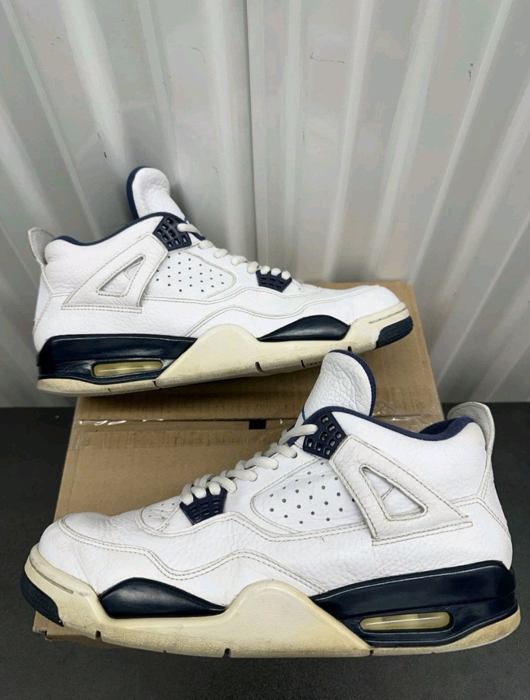 Jordan Brand Nike Air Jordan Retro 4 Legend Blue Columbia Size 10 Men Size US 10 / EU 43 - 3 Thumbnail