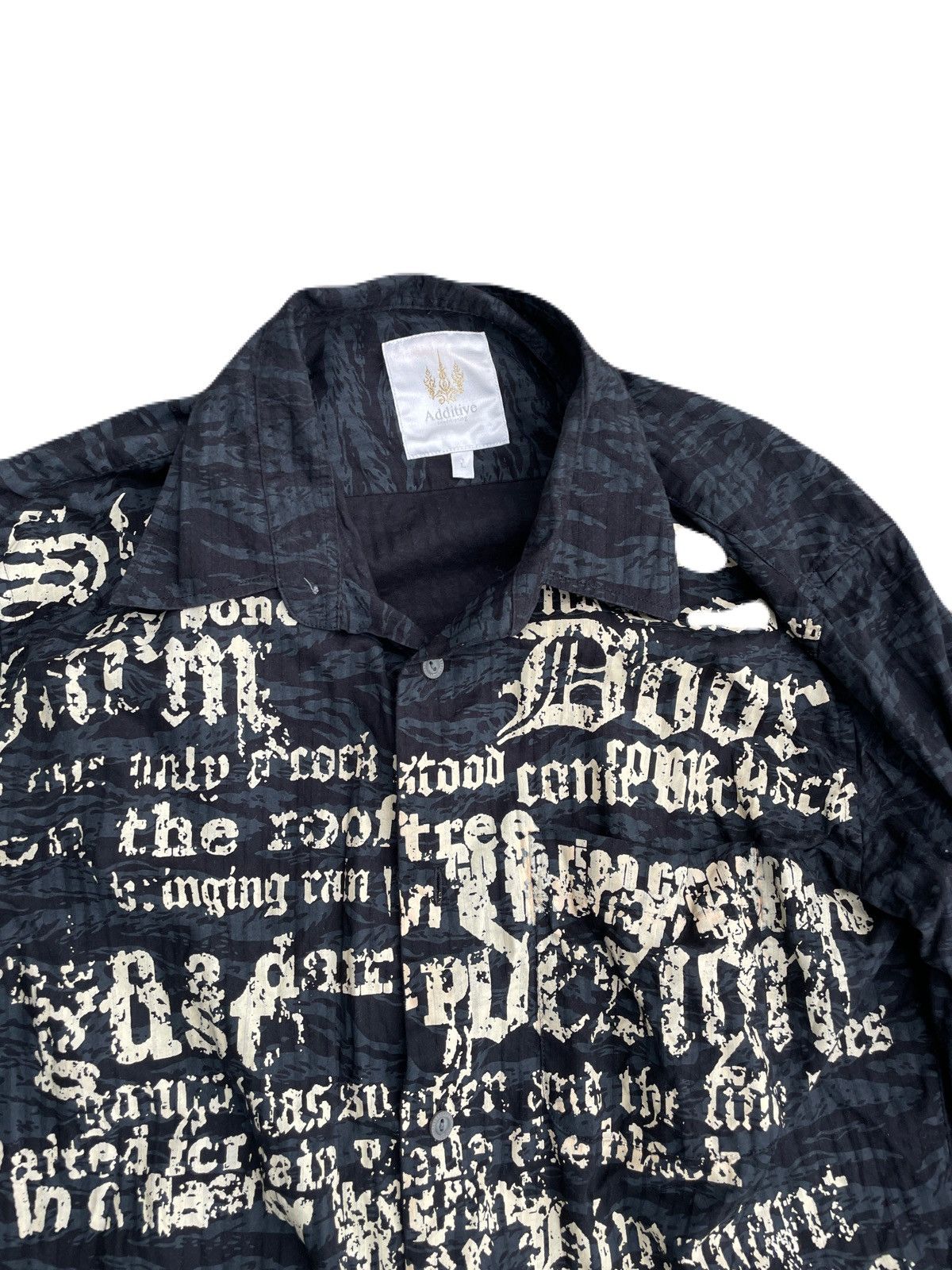 If Six Was Nine 2000s Japanese archive Vkei Poem Camo Shirts Gyaruo Size US S / EU 44-46 / 1 - 5 Thumbnail