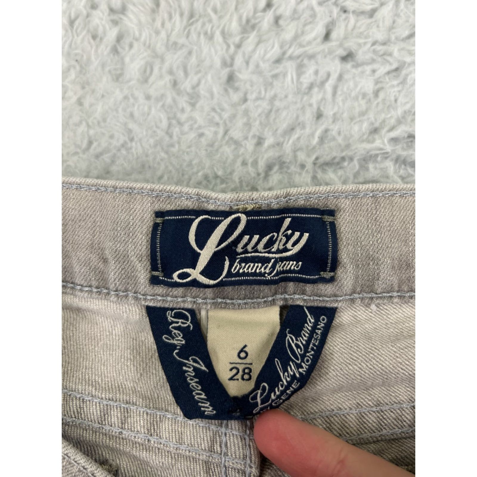 Lucky Brand VINTAGE Lucky Brand Jeans Womens 6 Gray Distressed Straight Leg Low Rise USA Made Size 28" / US 6 / IT 42 - 3 Thumbnail