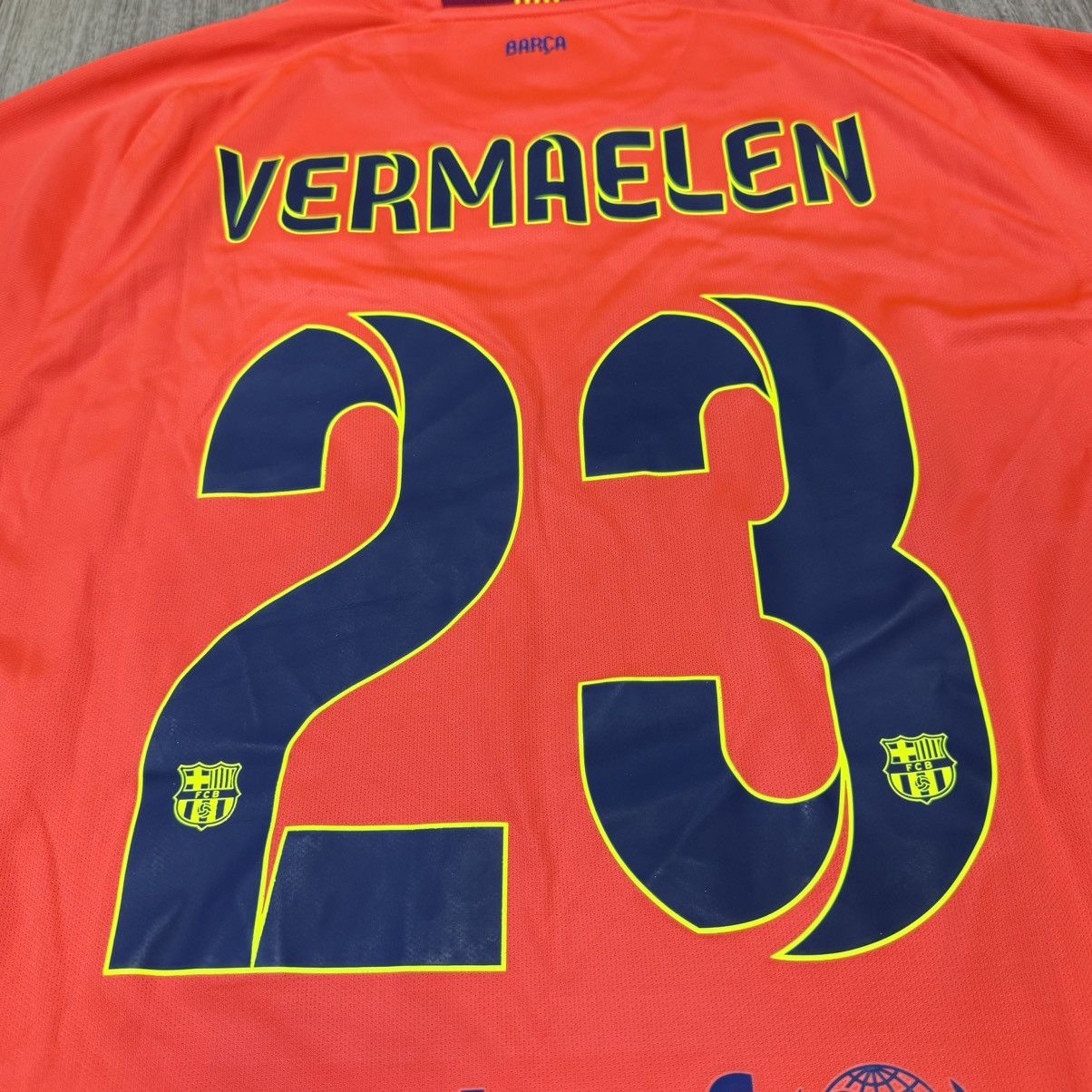 Other Barcelona 14/15 away shirt #23 Vermaelen Size US L / EU 52-54 / 3 - 4 Thumbnail