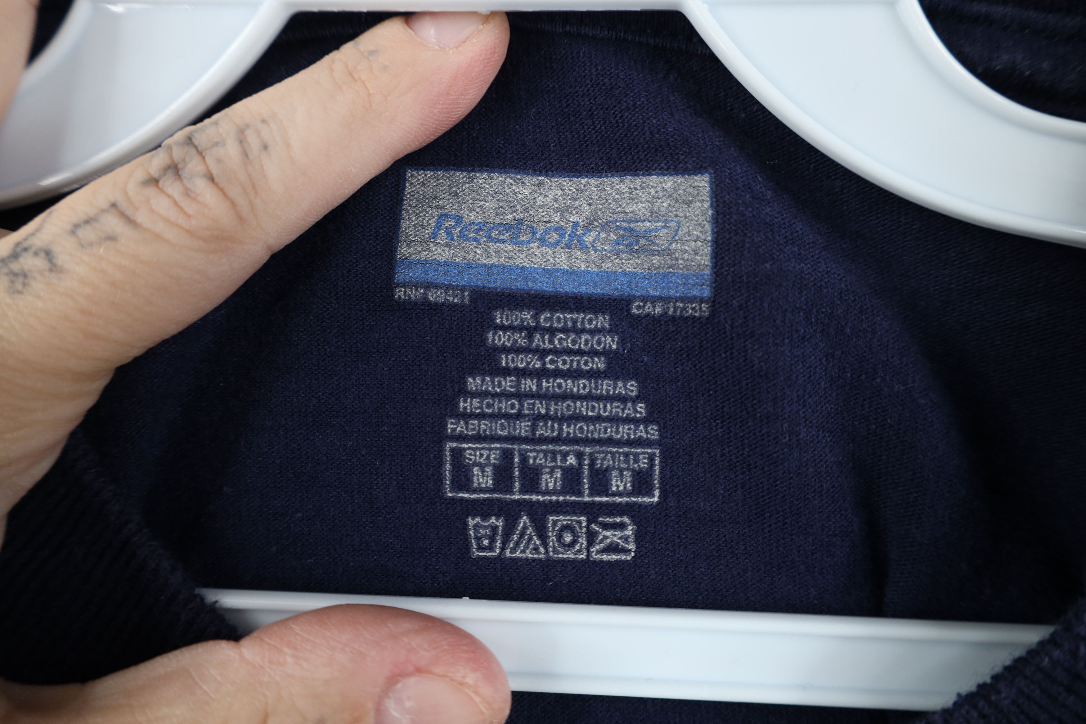 Reebok Vintage Reebok Buffalo Sabres Hockey Short Sleeve T-Shirt Size US M / EU 48-50 / 2 - 11 Thumbnail