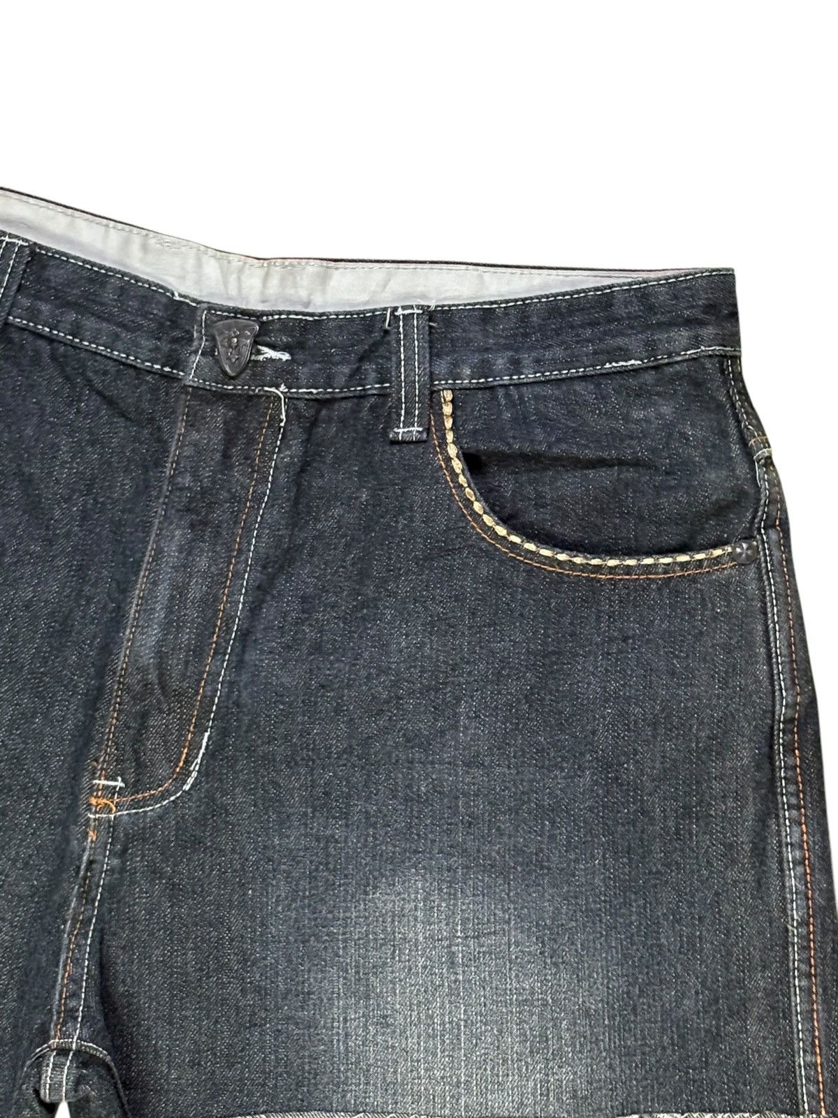 Black Label × Japanese Brand Vintage Black Label Spell Out Embroidery Jean Shorts Size 34" / US 12 / IT 48 - 6 Thumbnail