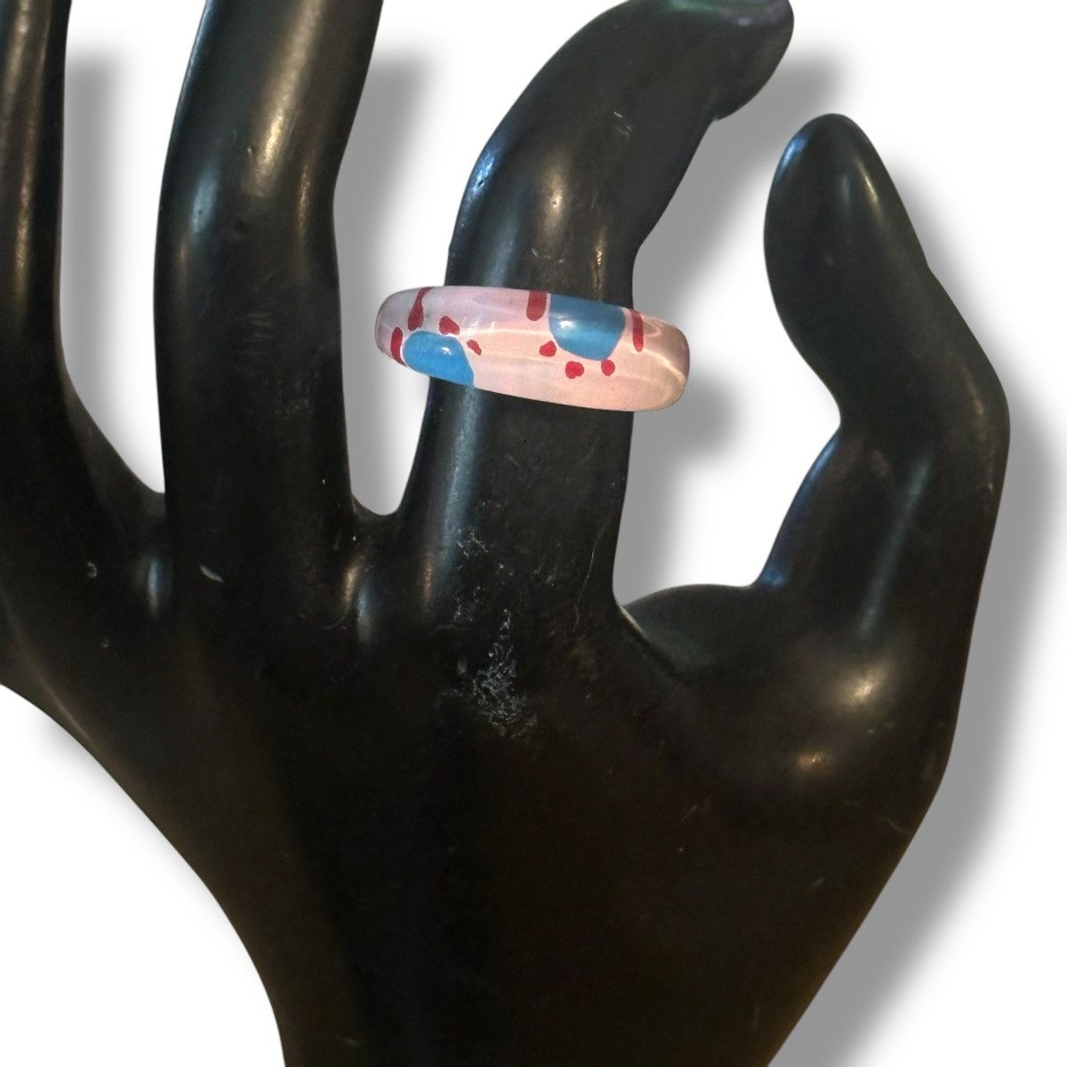Vintage Vintage pink lucite ring Size ONE SIZE - 2 Thumbnail