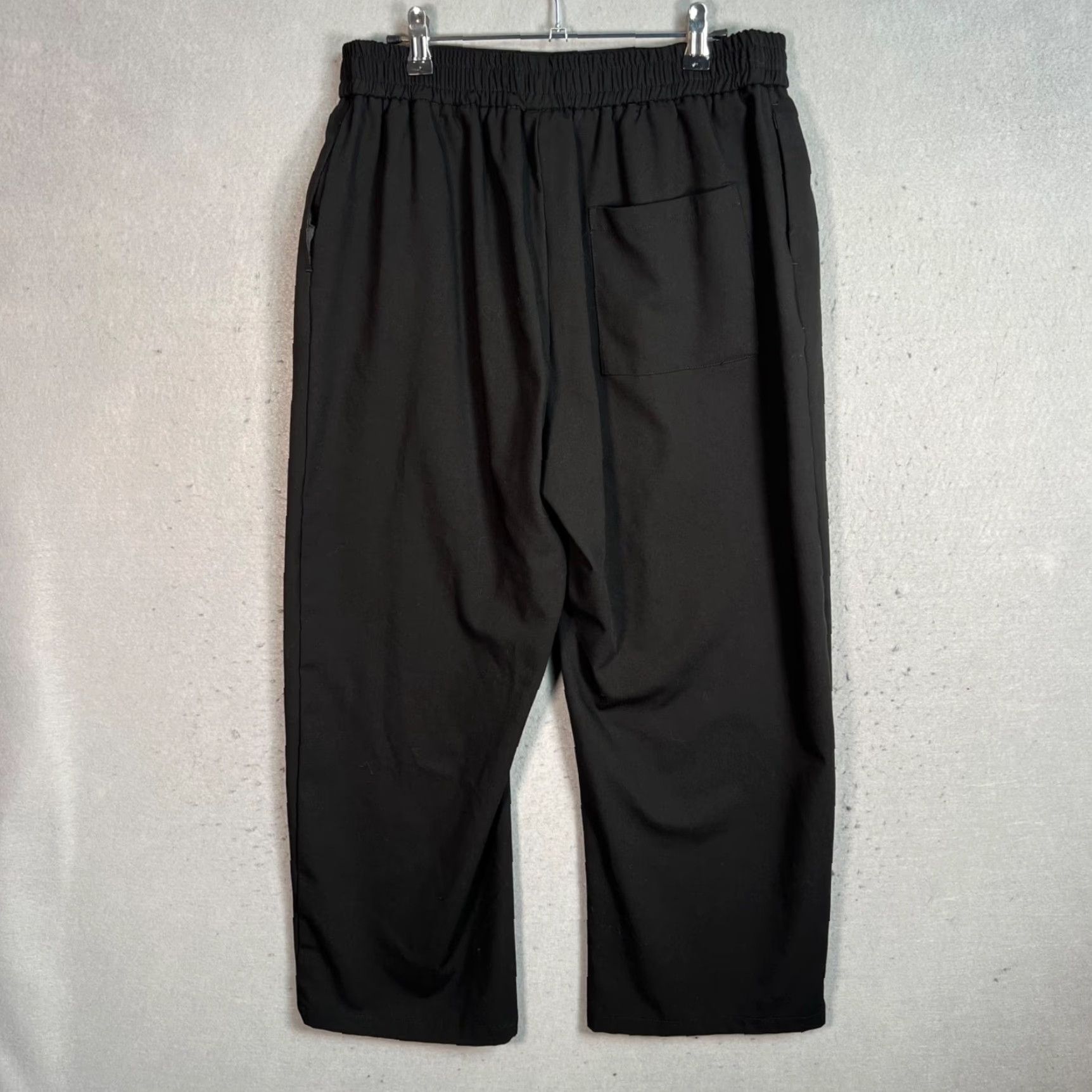Asos ASOS Design Womens Black Trousers Size 8 Polyester Blend Elastic Waist Wide-Leg Dress Pants Adult Womens 8 Black ASOS Regular Pants Size 30" / US 8 / IT 44 - 2 Thumbnail