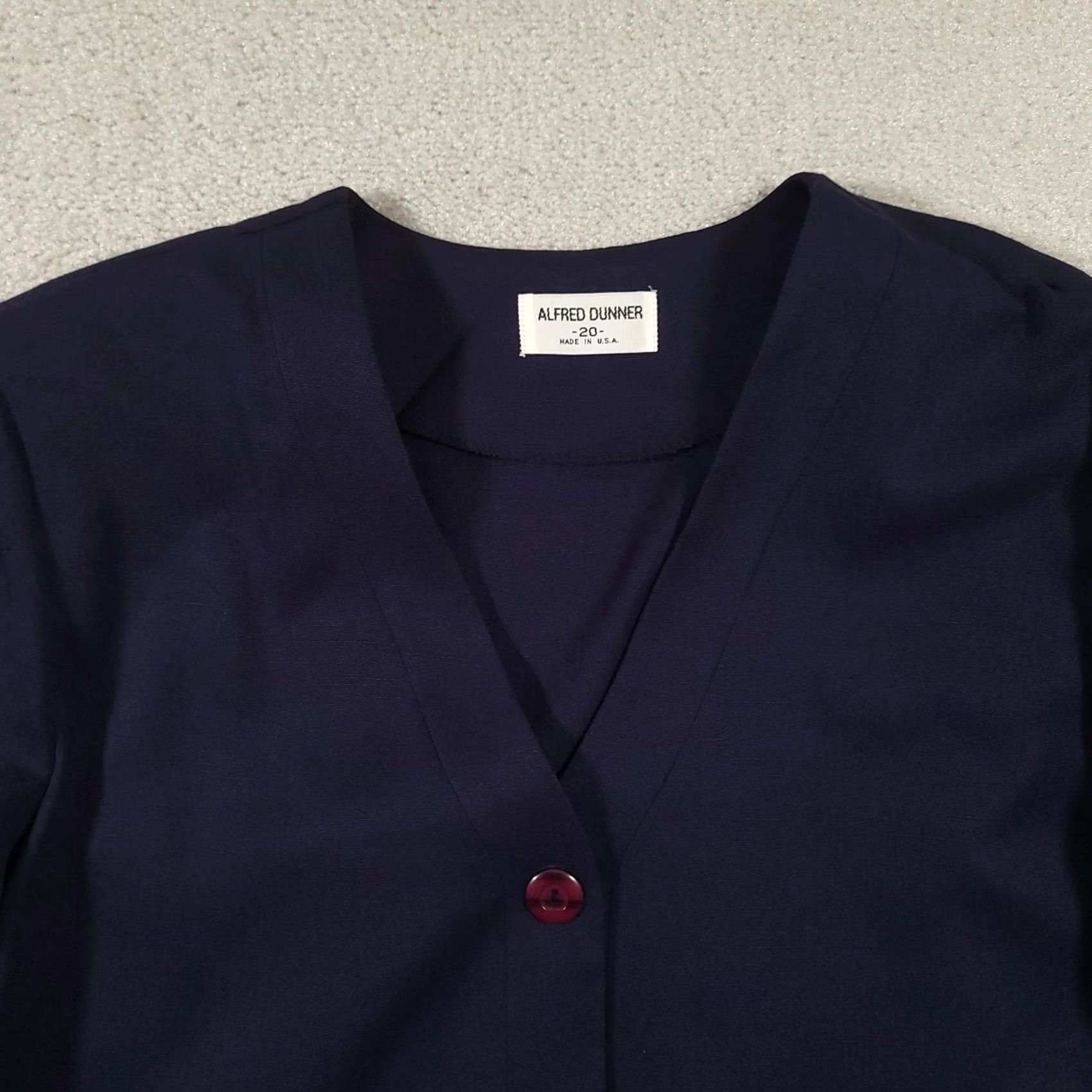 Vintage VINTAGE Alfred Dunner Cardigan Sweater Womens 20 Navy V Neck Button Pockets Made in USA Size 3XL / US 20-22 - 3 Thumbnail