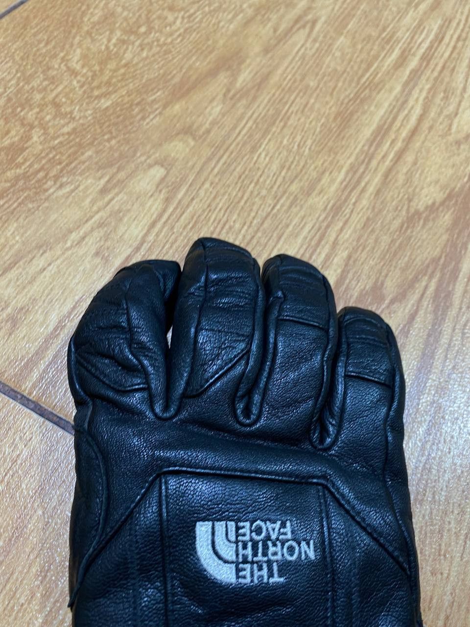 The North Face Streetwear Black Gloves Logo Print The North Face Size ONE SIZE - 3 Thumbnail