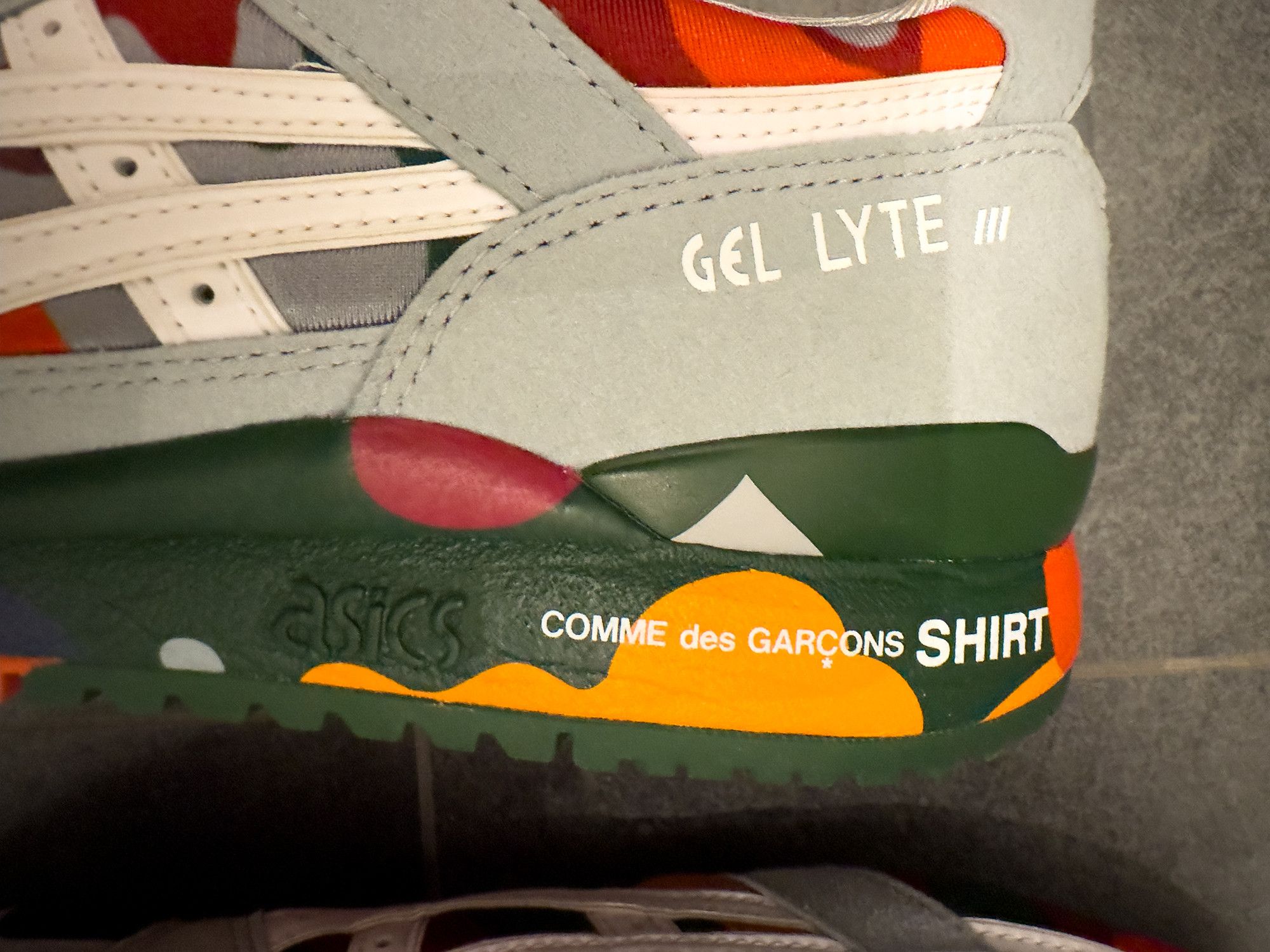 Comme des Garcons SHIRT COMME des GARÇONS SHIRT x ASICS Gel-Lyte III **RARE** Size US 11 / EU 44 - 7 Thumbnail
