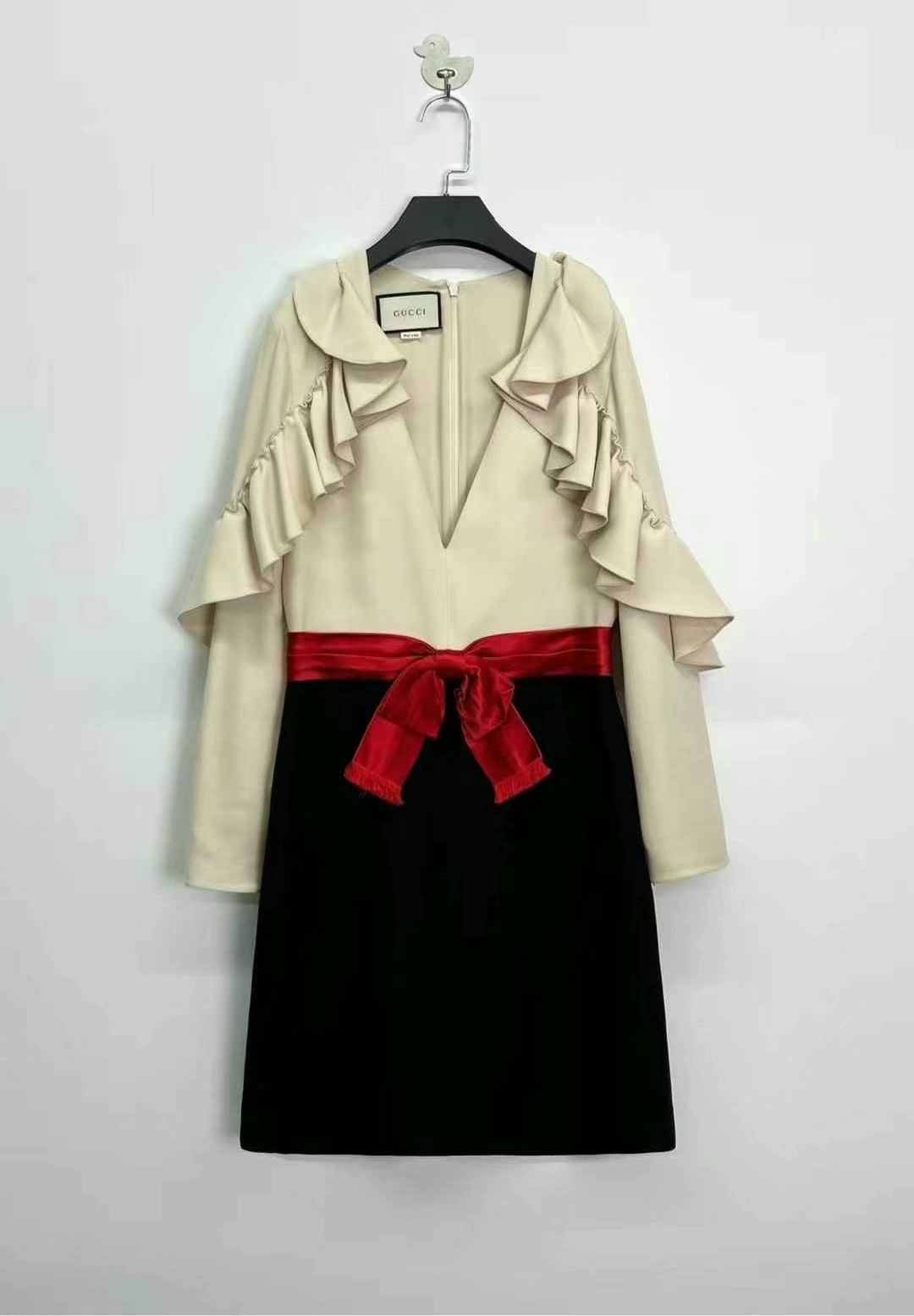 Gucci gucci silk blend dress with bow detail Size L / US 10 / IT 46 - 1 Thumbnail