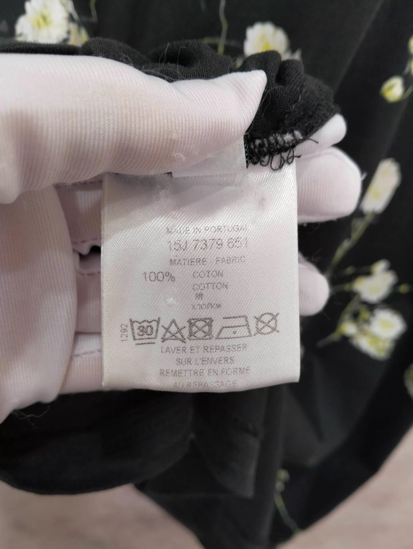 Givenchy Givenchy Black Allover Starry Print Short Sleeve T-Shirt M Size US M / EU 48-50 / 2 - 5 Thumbnail