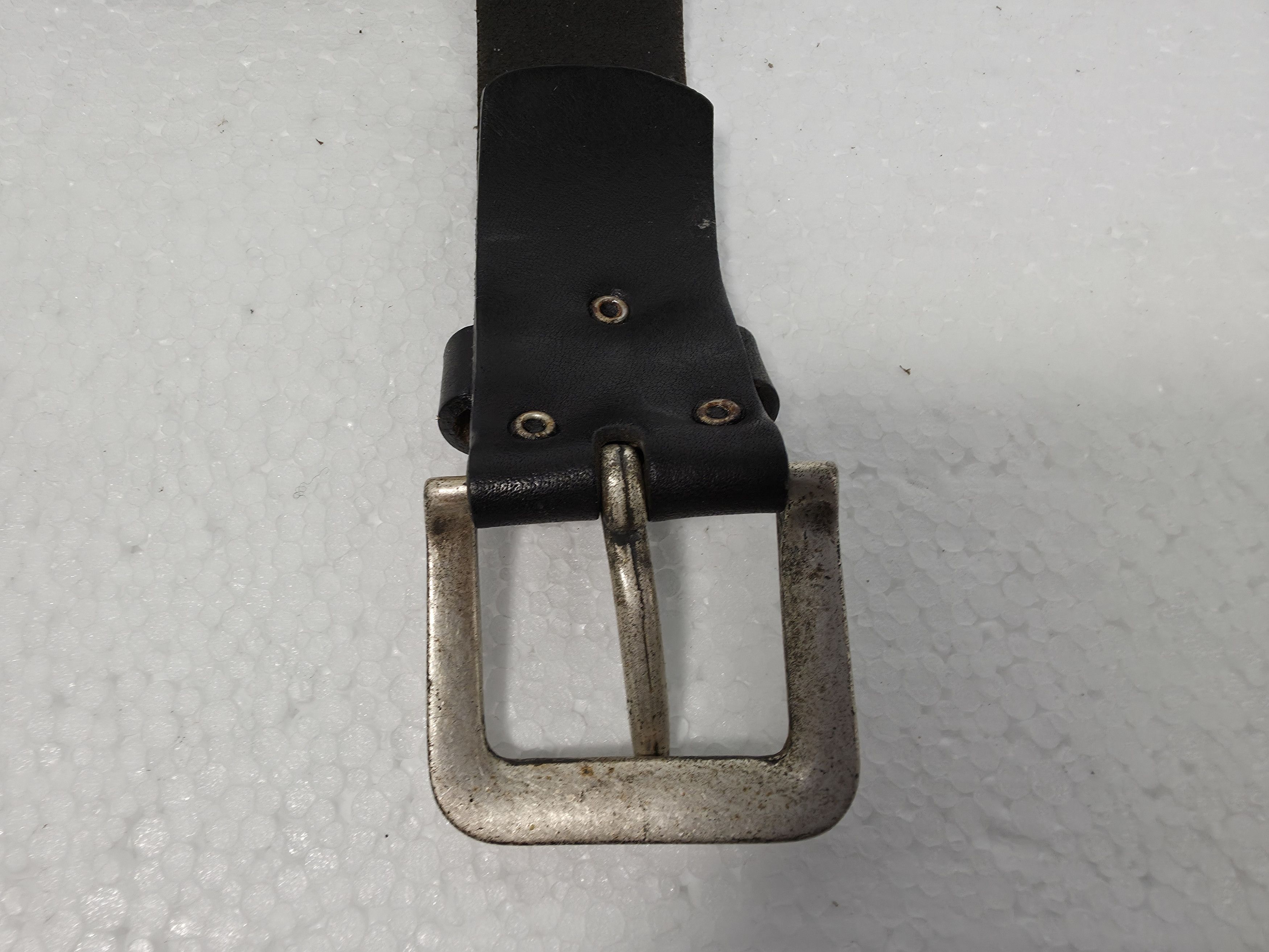 Vintage Ernesto. Vintage leather belt with massive metal buckle Size ONE SIZE - 10 Thumbnail