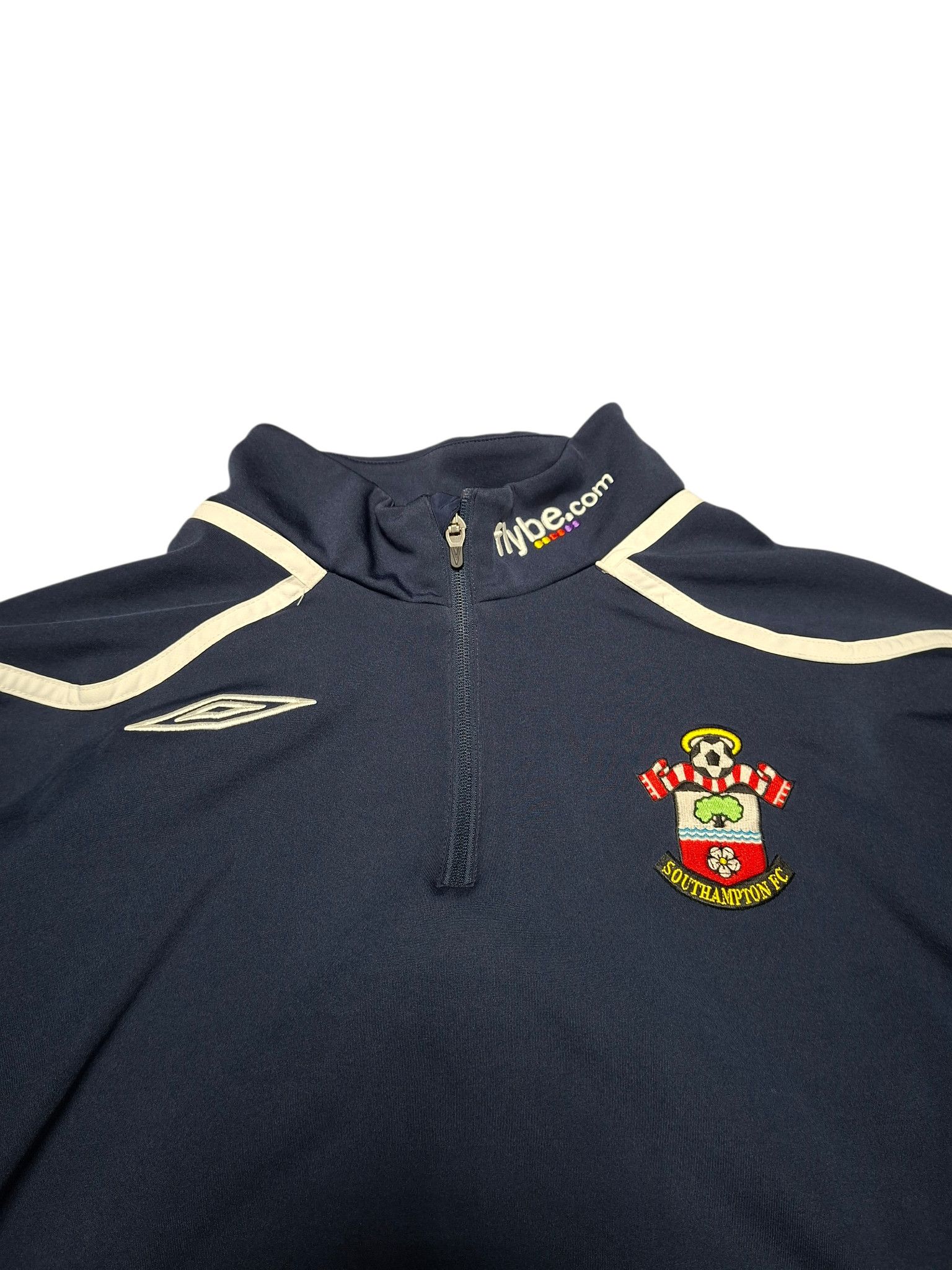 Umbro SOUTHAMPTON UMBRO VINTAGE SOCCER TRAINING SWEATSHIRT Size US XXL / EU 58 / 5 - 2 Thumbnail
