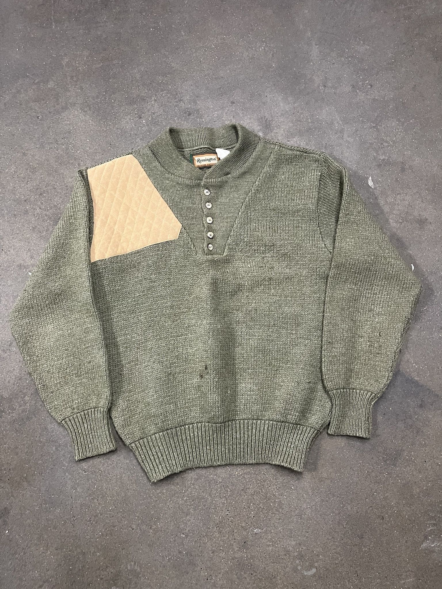 Vintage Vintage 1990s Remmington Hunting Sweater Thick Knit Sweater Size L Size US XXL / EU 58 / 5 - 1 Thumbnail