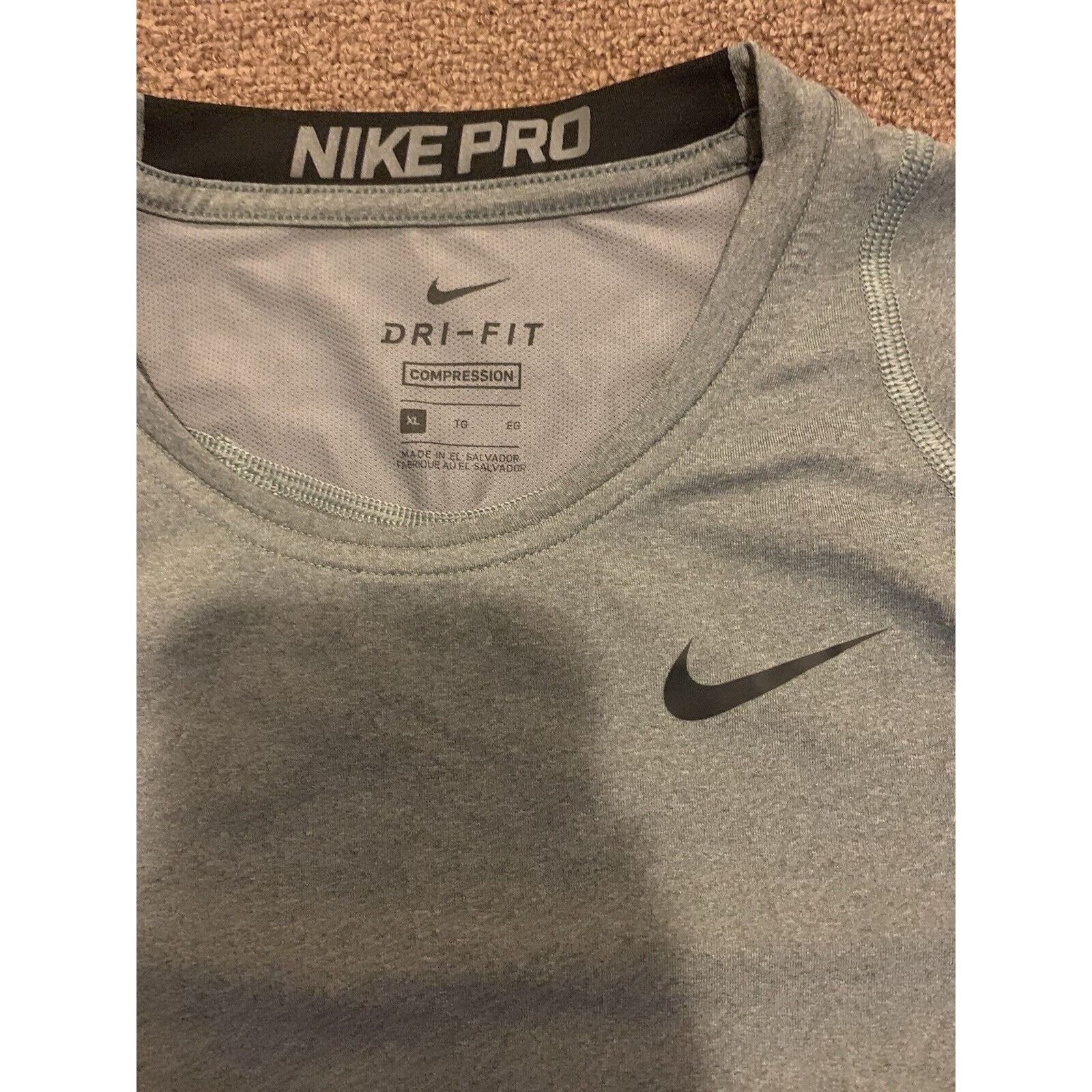 Nike Nike Pro Dri-Fit Fitted Grey Vented Compression Men Size XL Size US XL / EU 56 / 4 - 2 Thumbnail