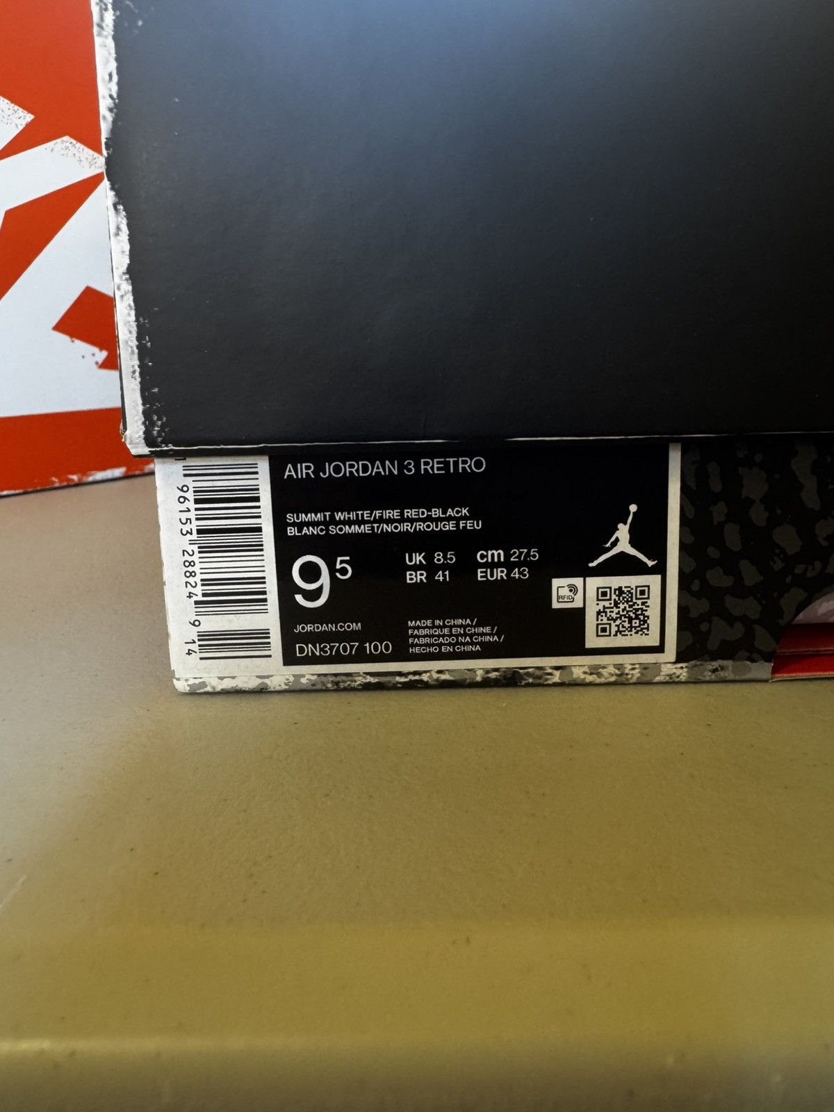 Jordan Brand Jordan 3 reimagined Size US 9.5 / EU 42-43 - 2 Thumbnail