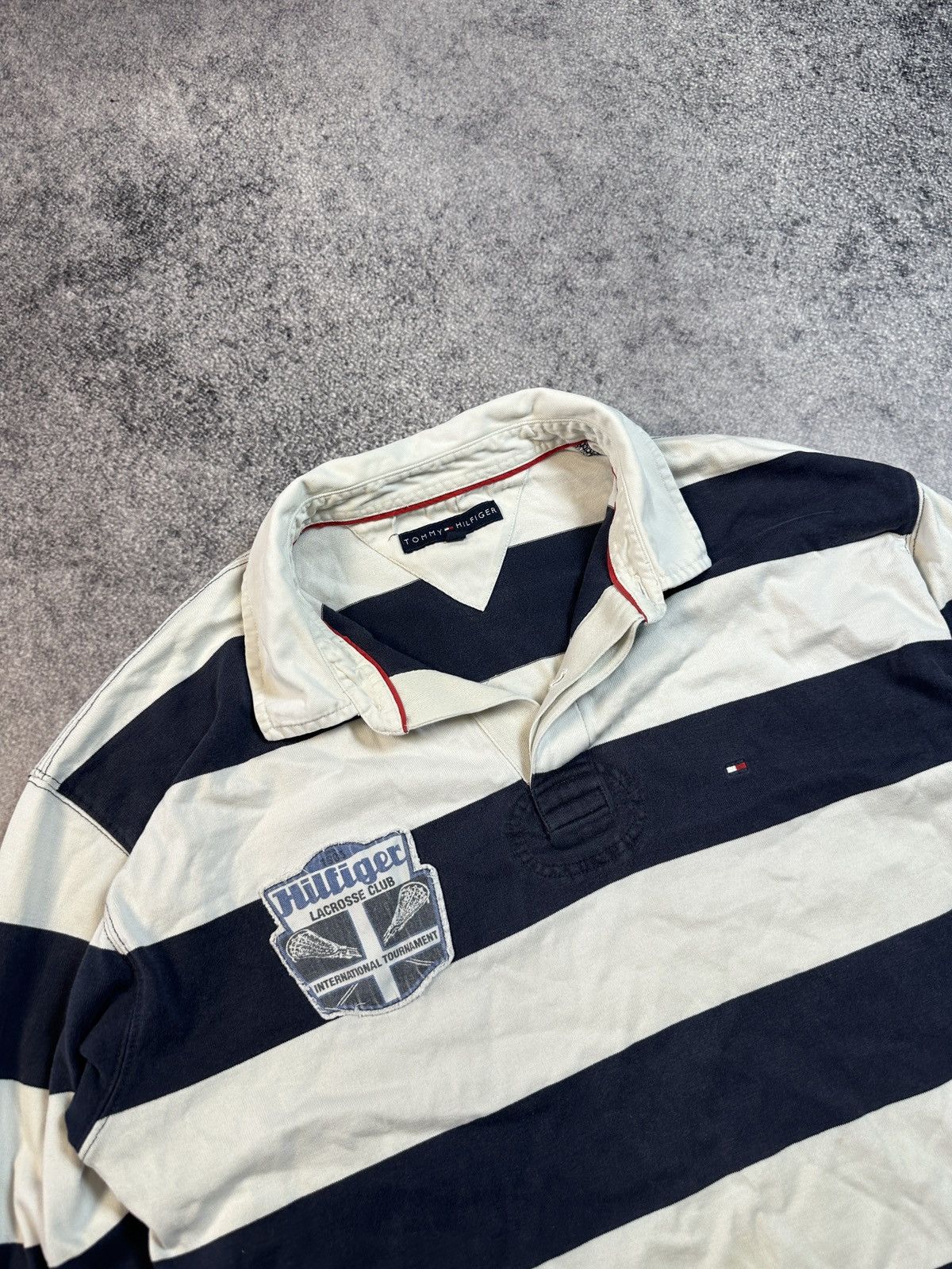 Tommy Hilfiger × Vintage Vintage Tommy Hilfiger Rugby Long Sleeve Streetwear Rare XXL Size US XXL / EU 58 / 5 - 2 Thumbnail