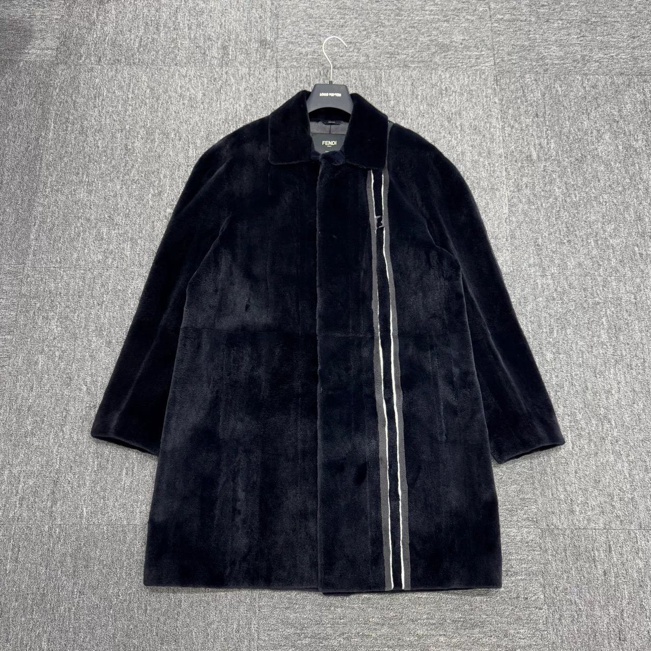 Fendi Fendi Shearling Coat Size 48 Size US L / EU 52-54 / 3 - 1 Thumbnail