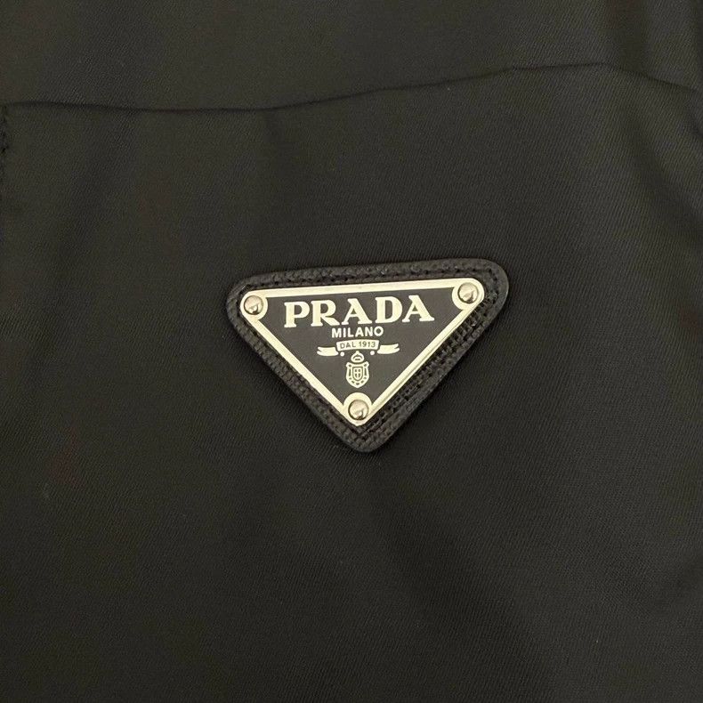 Prada Prada Black metal triangle strap skirt 2502-Nextarrow Size XS / US 0-2 / IT 36-38 - 7 Thumbnail