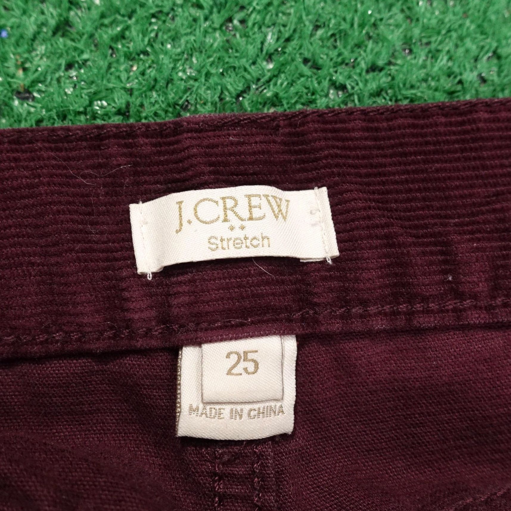 J.Crew J.Crew Burgundy Corduroy Pants Womens 25 Skinny Jegging Stretch 5 Pocket Mid Rise Size 42" / US 20 - 6 Thumbnail