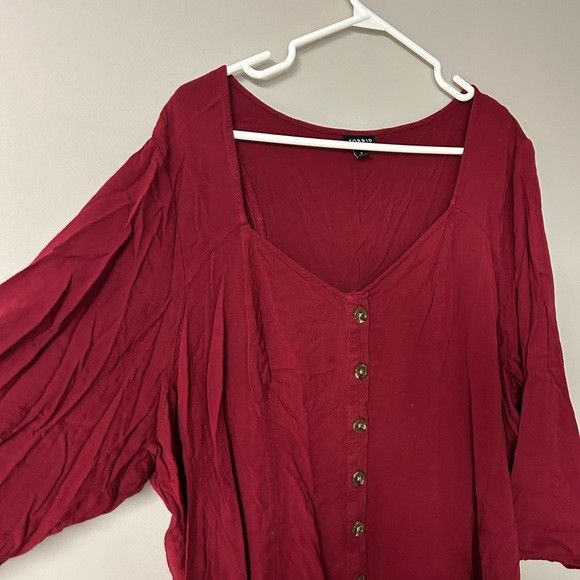 Torrid Torrid Red Button Down 3/4 Sleeve Blouse Size 4XL / US 24-26 - 2 Thumbnail