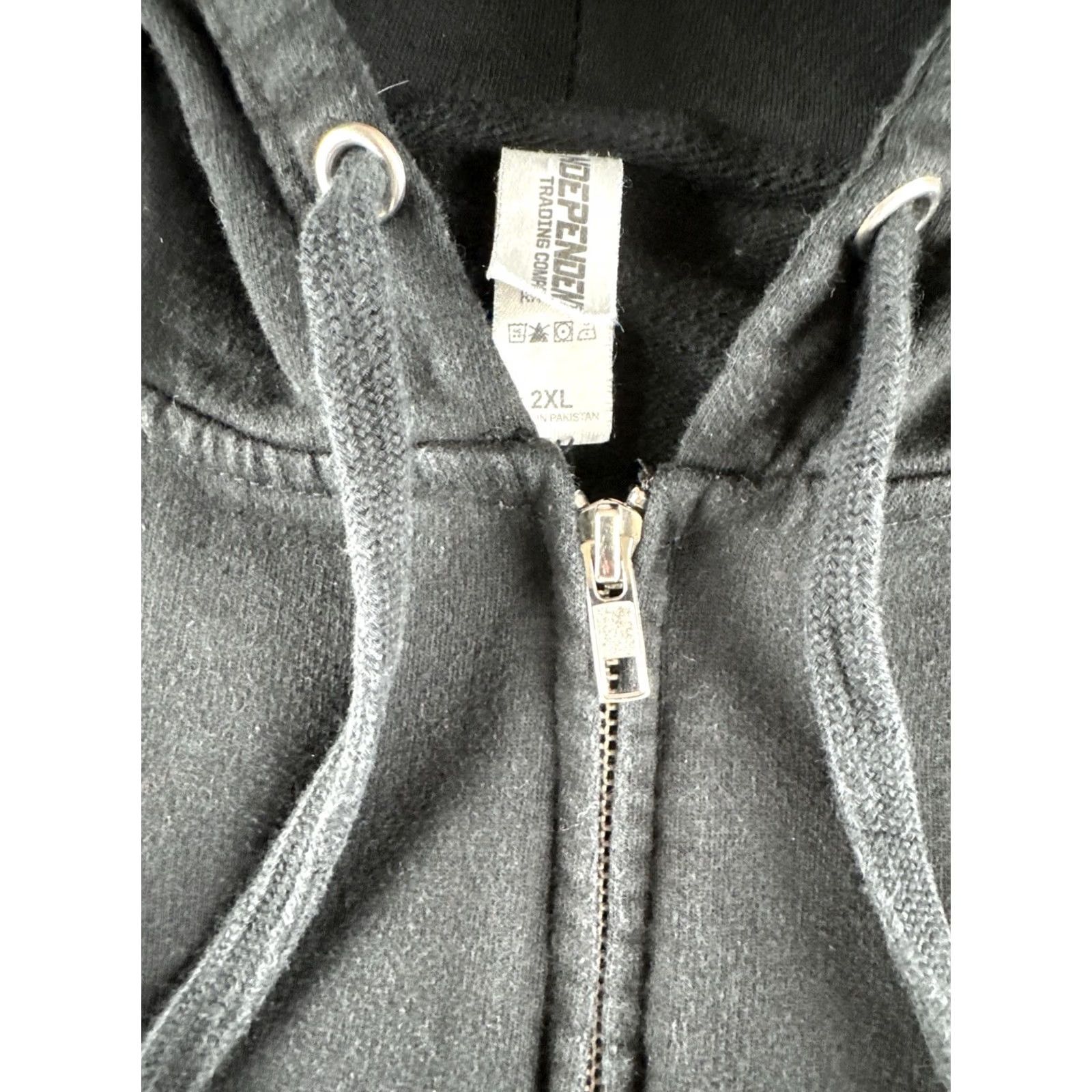 Vintage Independent Trading Company Hoodie 2XL Black Long Sleeve Full Zip 90s Music Rock Band Shirt Mens Size US XXL / EU 58 / 5 - 6 Thumbnail