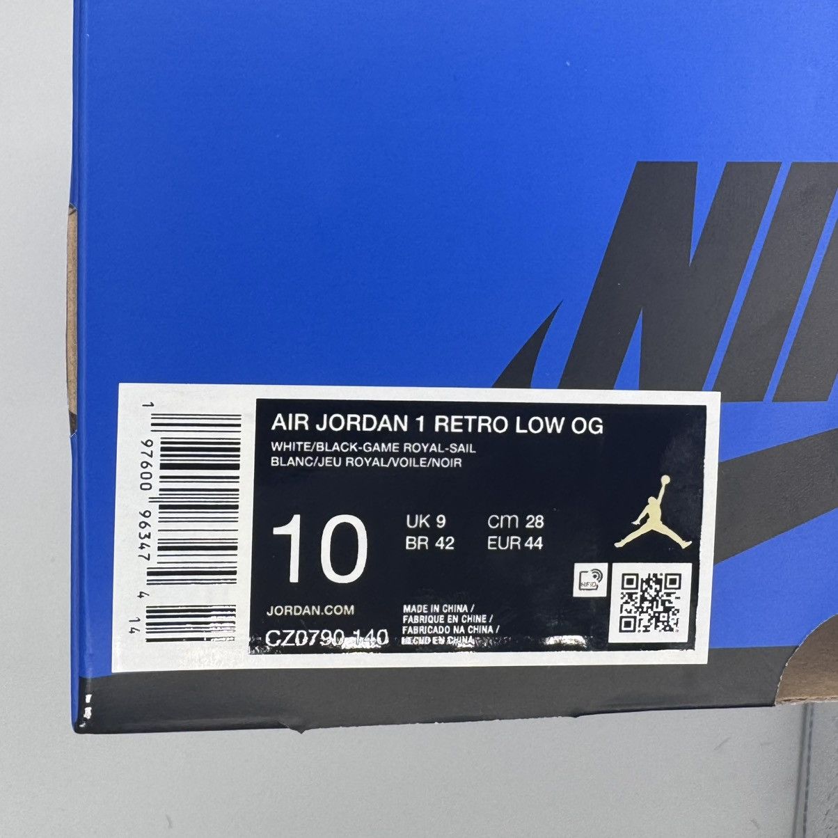 Nike AIR JORDAN 1 RETRO LOW OG MENS SIZE 10 “GAME ROYAL” Size US 10 / EU 43 - 8 Thumbnail