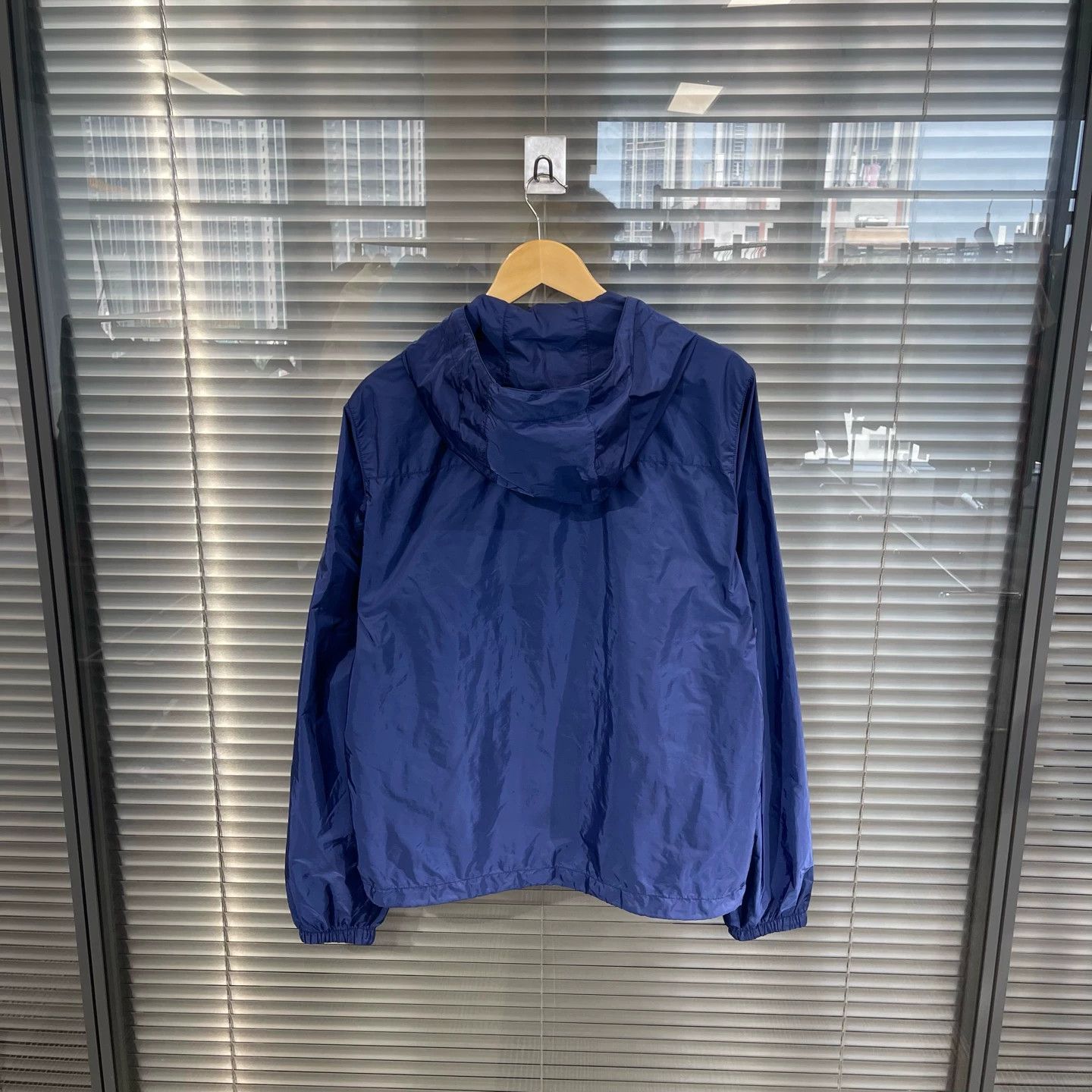 Prada Prada Triangle Logo Shell Jacket L 95 New Cuff Flaw Size L / US 10 / IT 46 - 2 Thumbnail