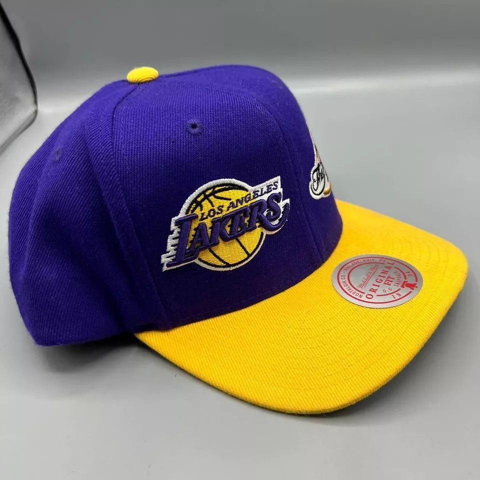 Mitchell & Ness Los Angeles LA Lakers Hat Men The Finals 2009 Snap Back Cap Size ONE SIZE - 3 Thumbnail