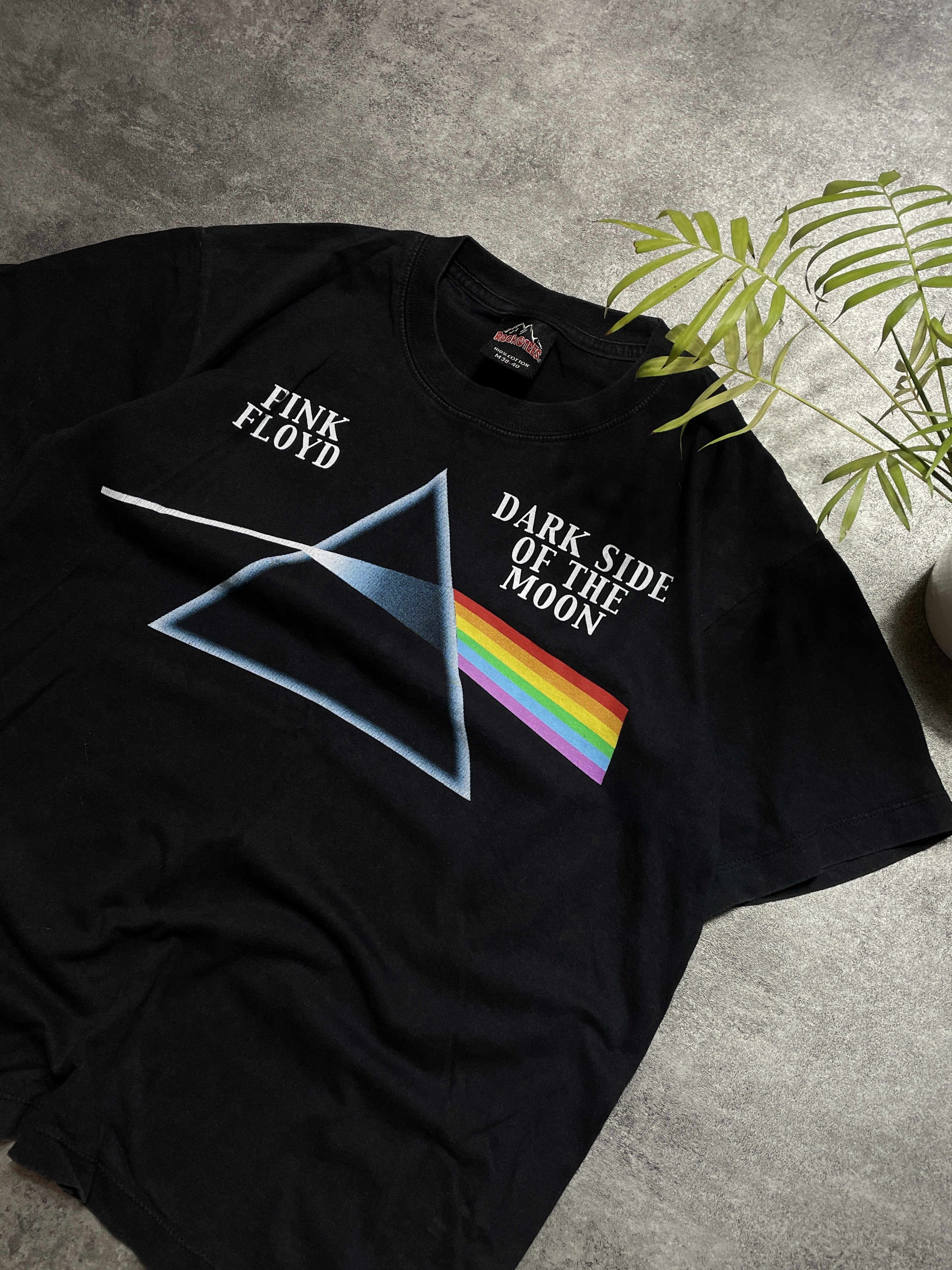 Band Tees ❗️RARE❗️Vintage Y2K Pink Floyd T-Shirt Rock Band Tee Size US XS / EU 42 / 0 - 2 Thumbnail