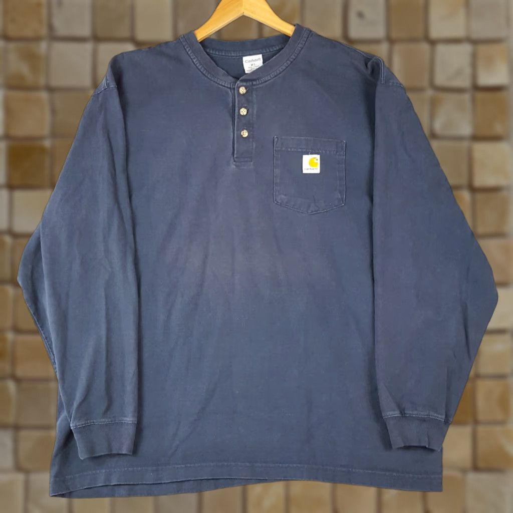 Carhartt VINTAGE Carhartt Faded Grunge Long Sleeve Henley T-Shirt Men's XL Navy Blue Logo Retro Workwear Size US XL / EU 56 / 4 - 1 Thumbnail
