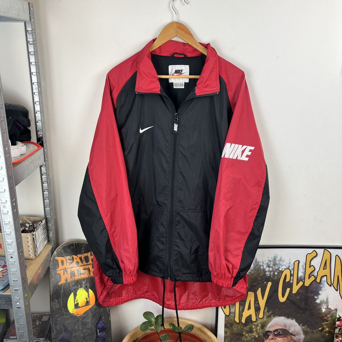 Nike Vintage Jacket Nike 90s Windbreaker Runnig Red Gorpcore Size US XL / EU 56 / 4 - 1 Thumbnail