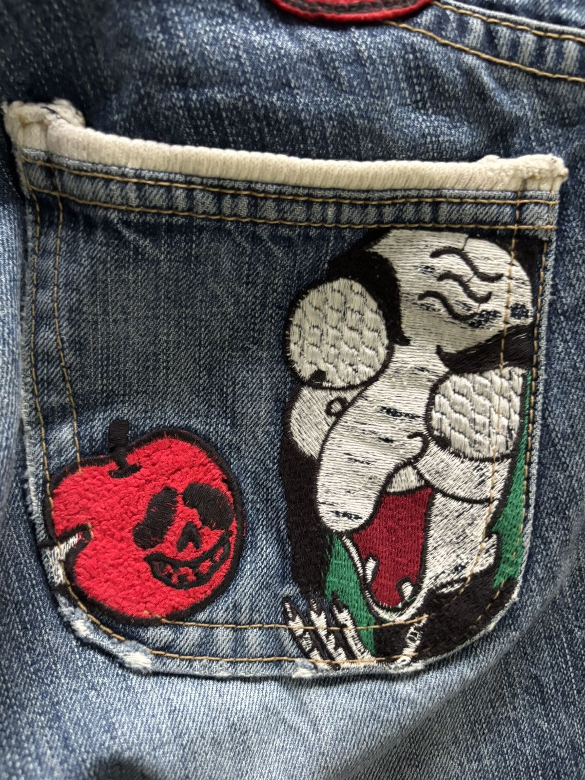 Japanese Brand LOLITA RARE YOSHITOMO NARA ANGRY PRINCESS DISTRESSED DENIM Size US 31 - 18 Thumbnail