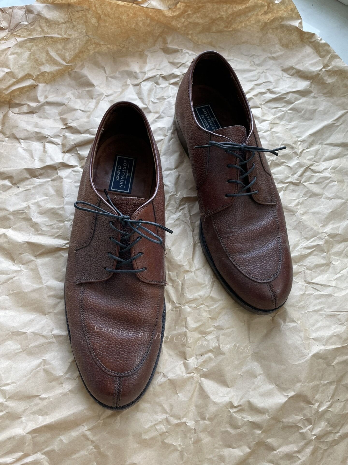 Bostonian Bostonian Lychee Grain V-Tip Leather Shoes Size US 10 / EU 43 - 1 Thumbnail