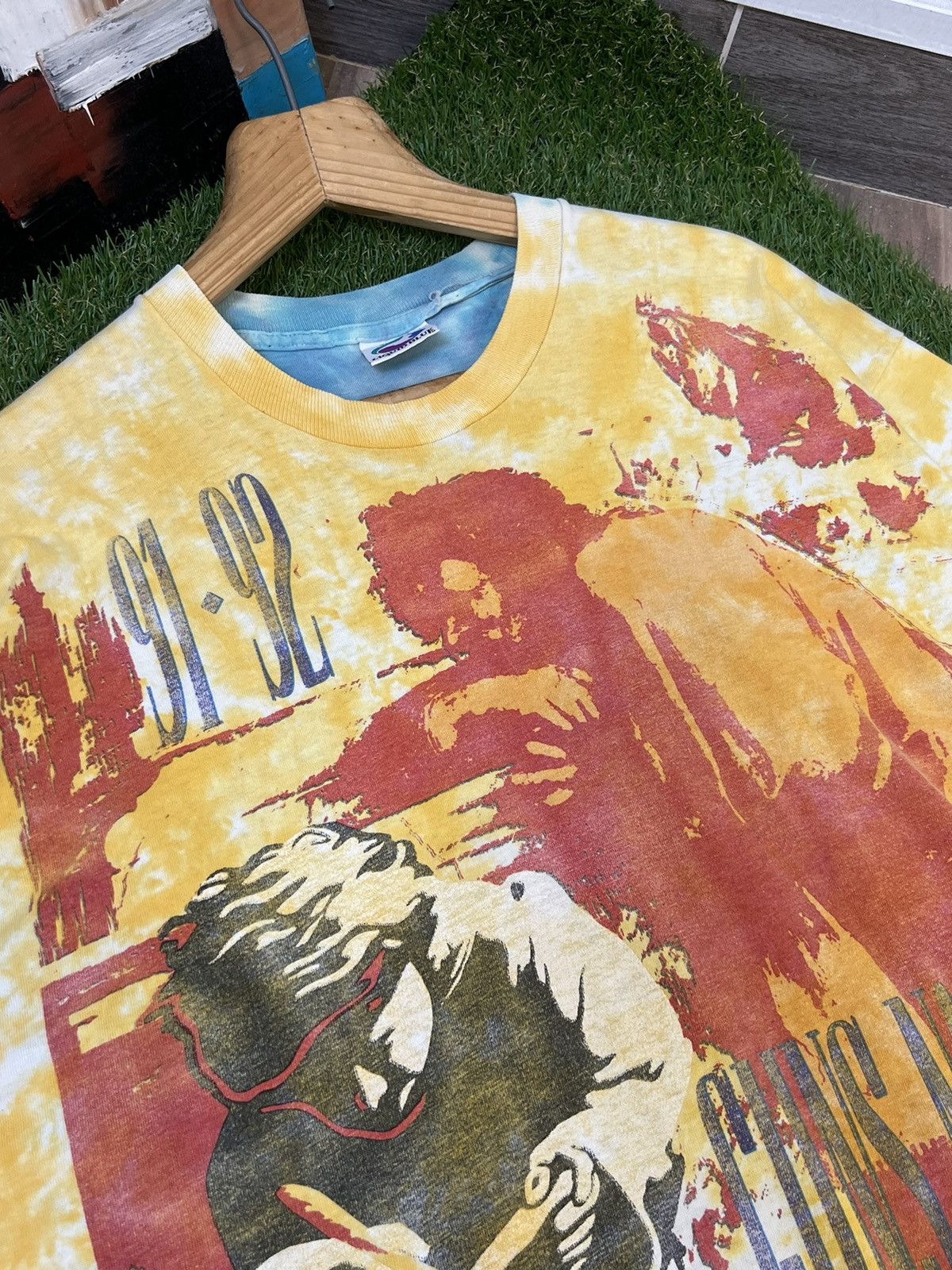 Guns N' Roses × Liquid Blue × Vintage RARE Guns N Roses Illusion 1991 Full Print Vintage tshirt Size US XL / EU 56 / 4 - 5 Thumbnail