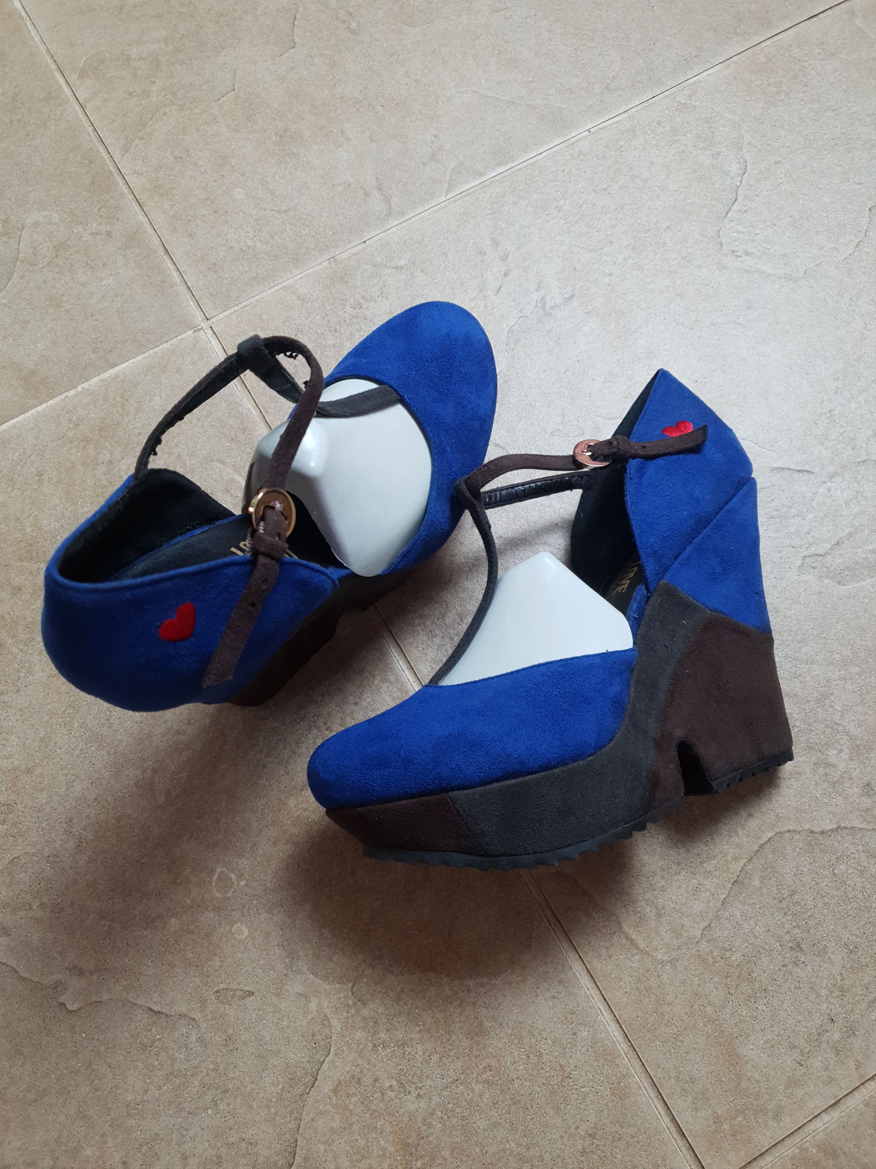 Moschino women's shoes Love Moschino blue platform shoes, size 38 Size US 7 / IT 37 - 16 Thumbnail