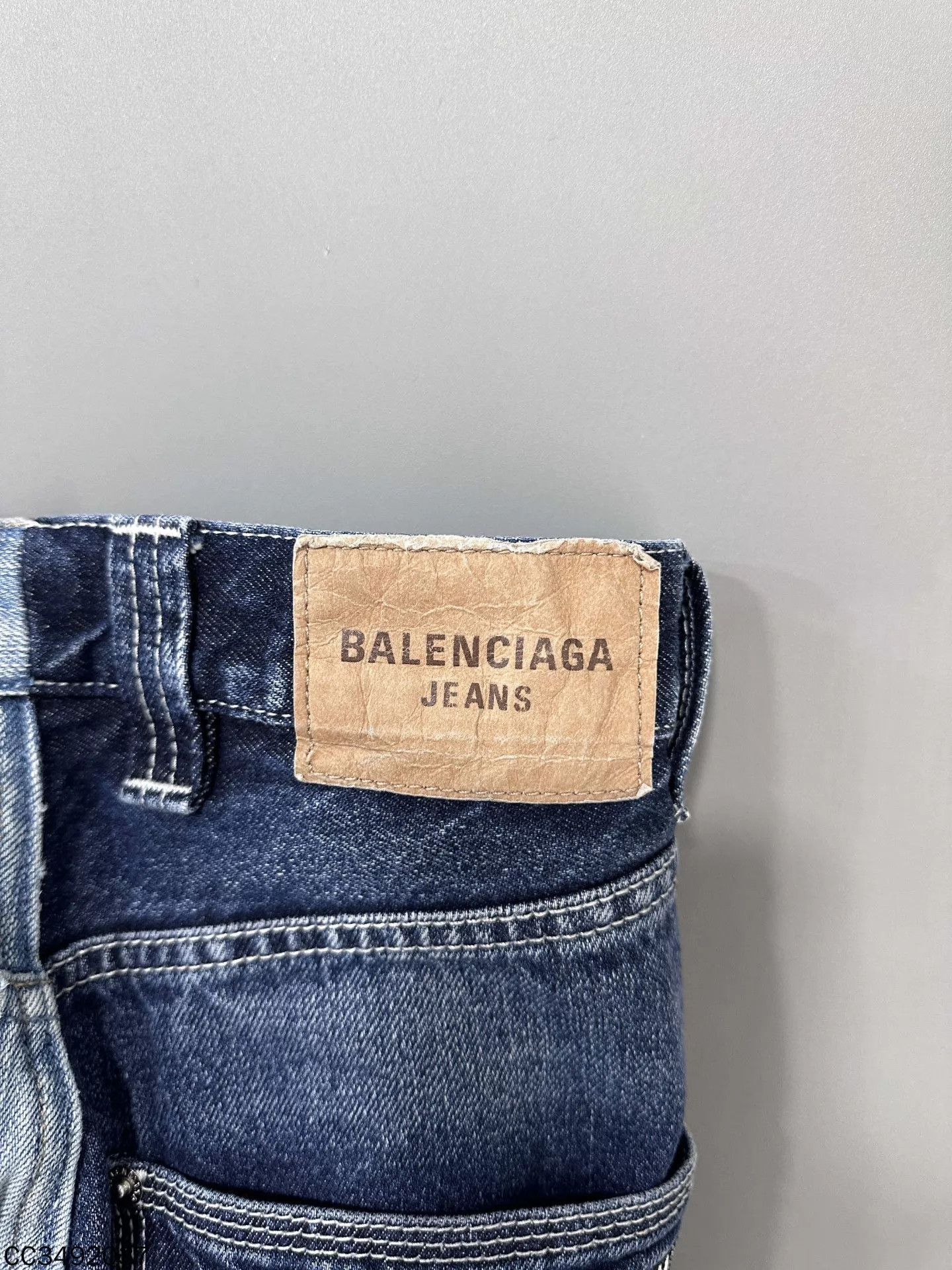 Balenciaga Balenciaga Colorblock Embroidered Jeans XS Women's Size 25" / US 0 / IT 36 - 8 Thumbnail