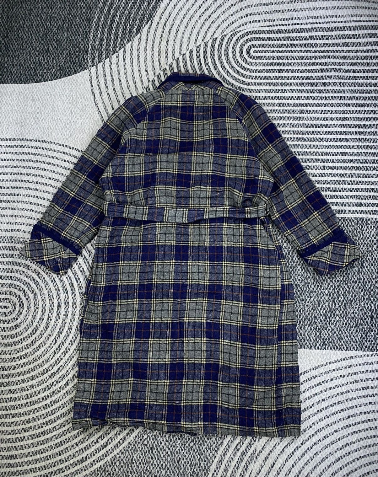 Pierre Balmain Vtg Vent Vert Pierre Balmain Navy Checked Long Wool Jacket Size US XL / EU 56 / 4 - 2 Thumbnail