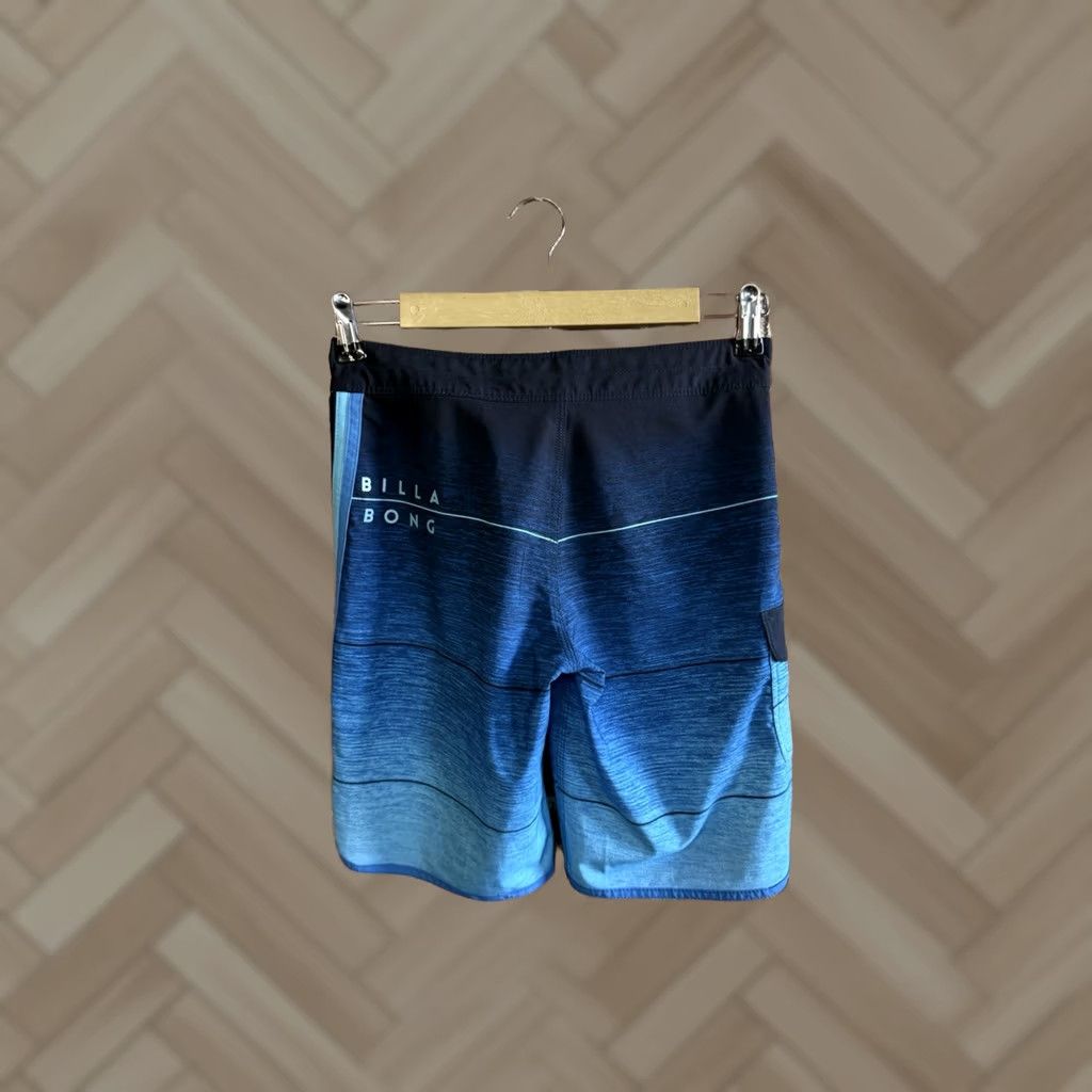 Billabong VINTAGE Billabong Mens Blue Swim Board Shorts Beach 25 Size Blue Board Shorts Mens 25 Size US 26 / EU 42 - 1 Thumbnail