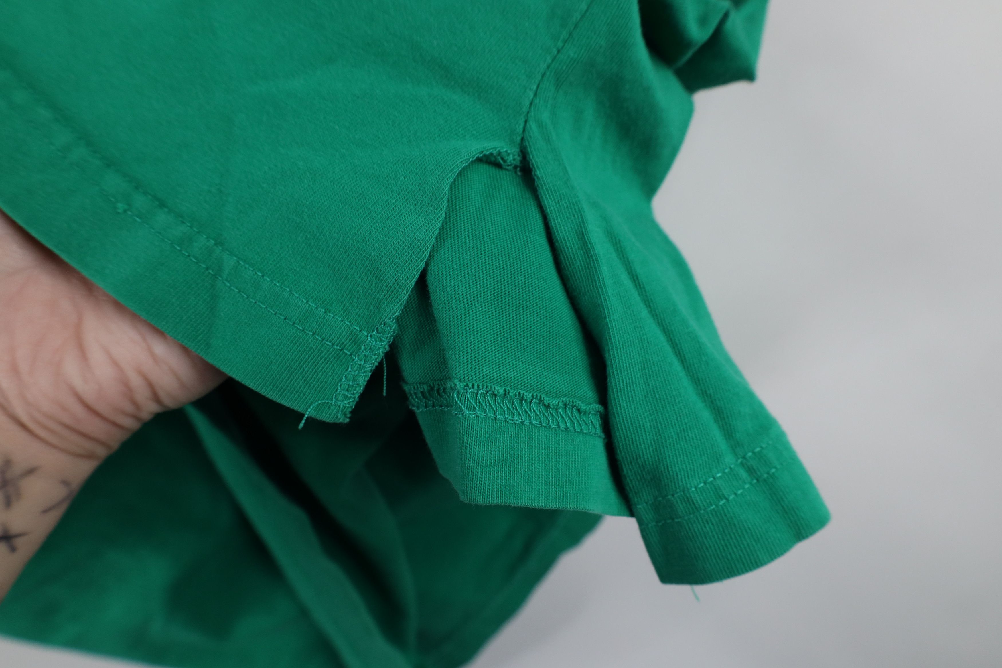 Vintage Vintage 90s Streetwear Blank Tank Top T-Shirt Kelly Green Size US M / EU 48-50 / 2 - 9 Thumbnail