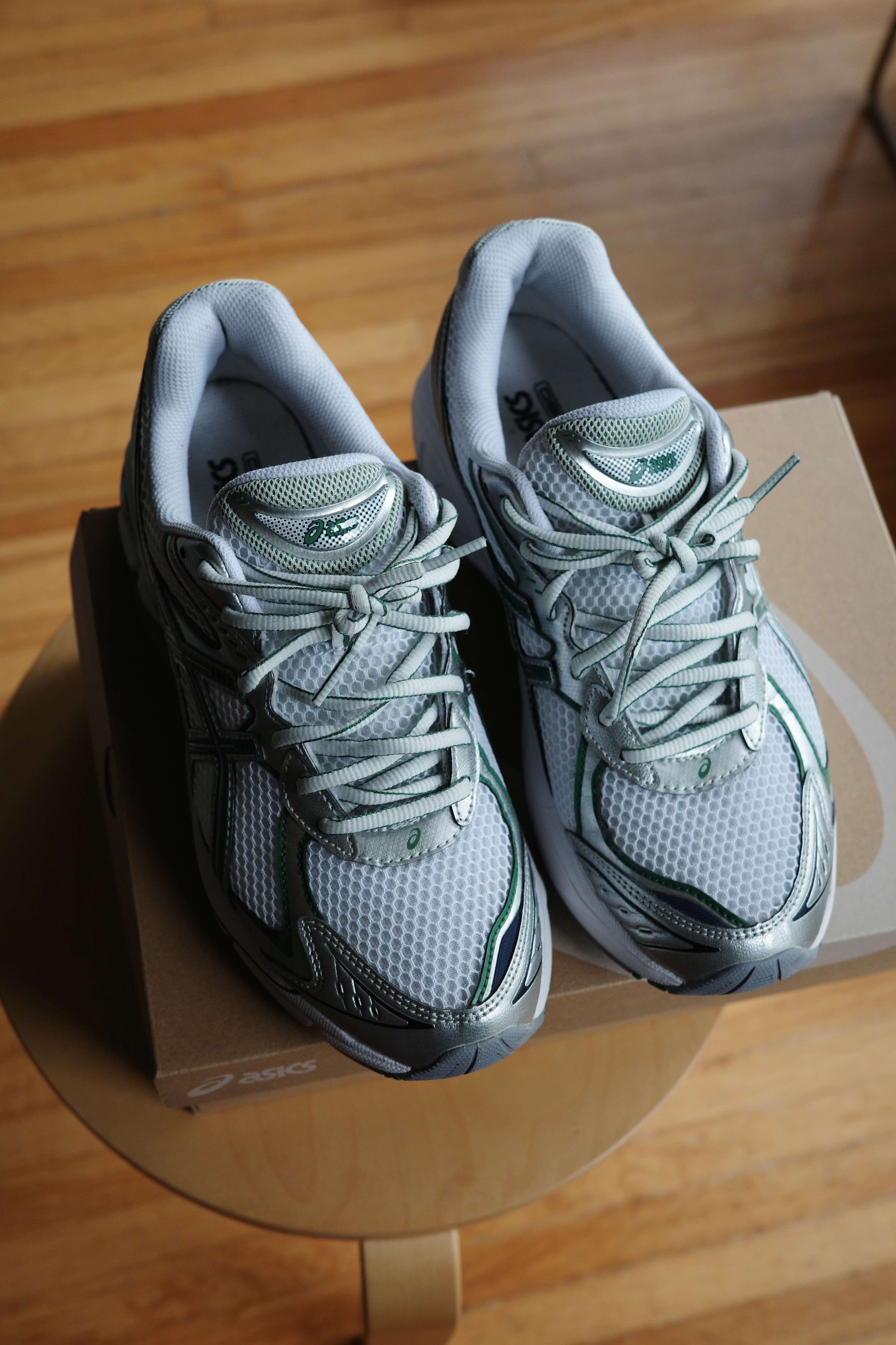 Asics Asics GT-2160 White Shamrock Green Size US 8.5 / EU 41-42 - 9 Thumbnail