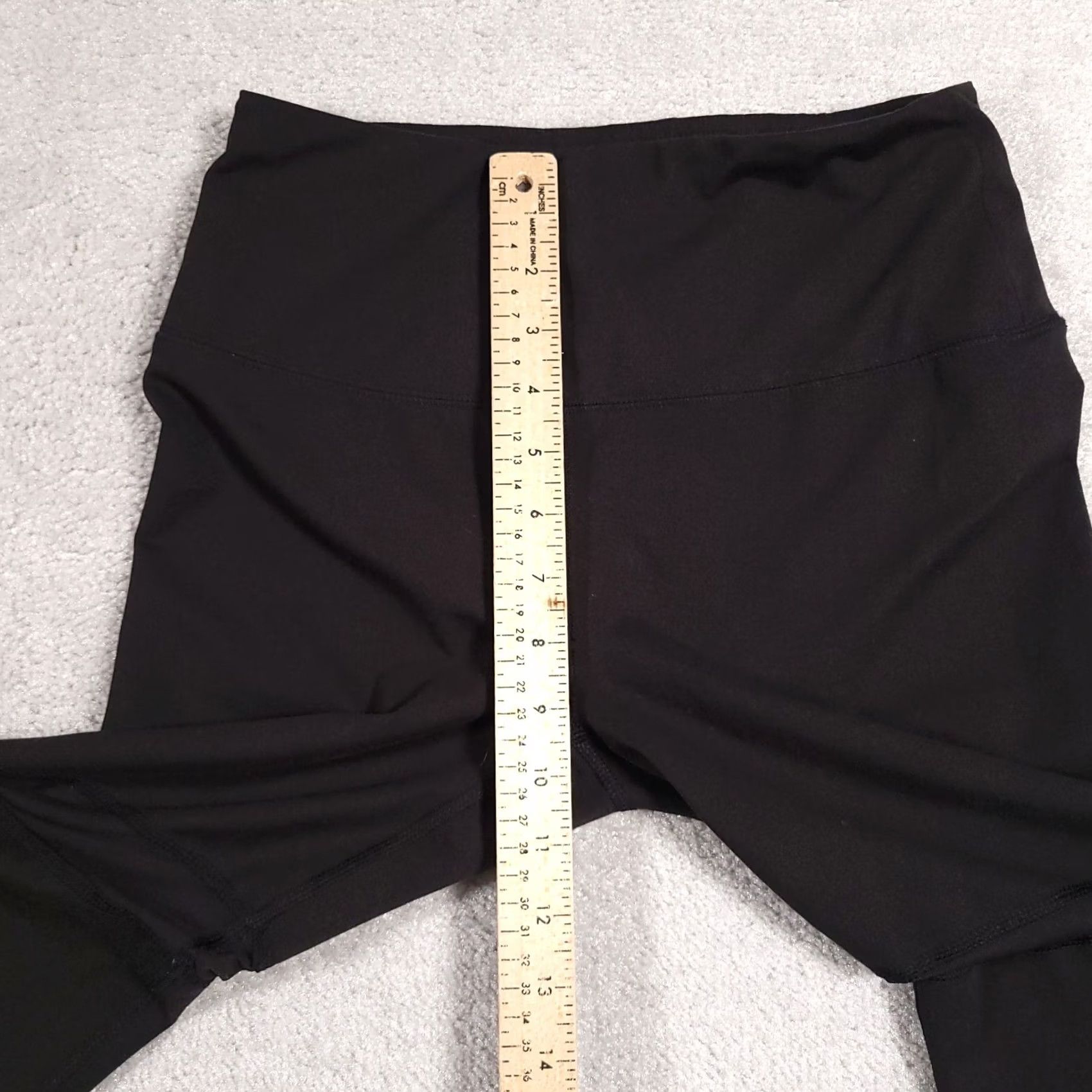 Reebok Reebok Leggings Womens S Small Black Crop Workout Activewear Size 42" / US 20 - 7 Thumbnail