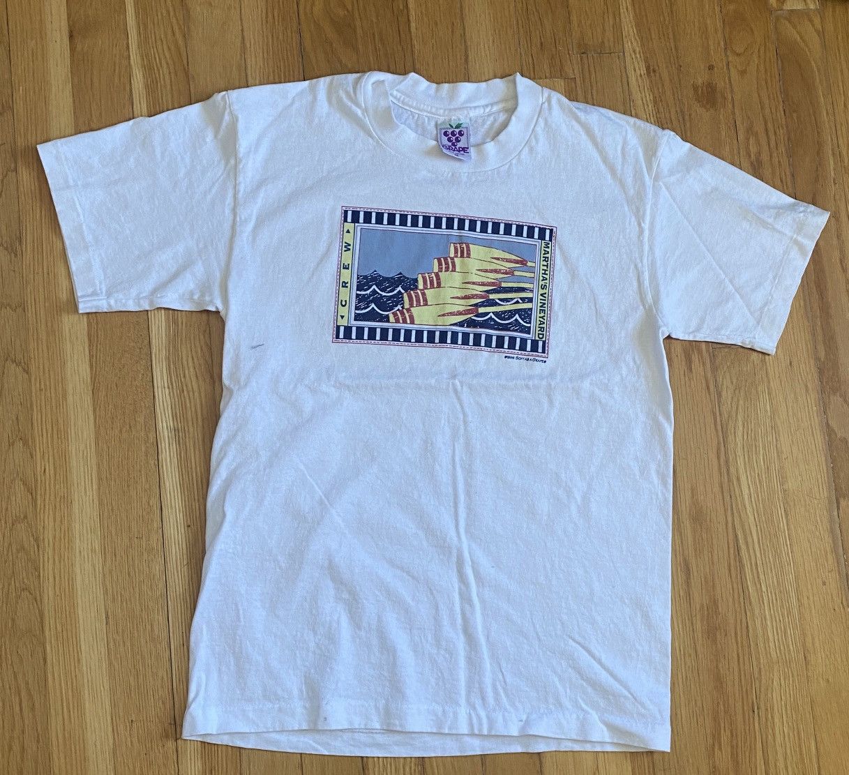 Vintage Marthas Vineyard single stitch made in usa tee t-shirt Size US M / EU 48-50 / 2 - 1 Thumbnail