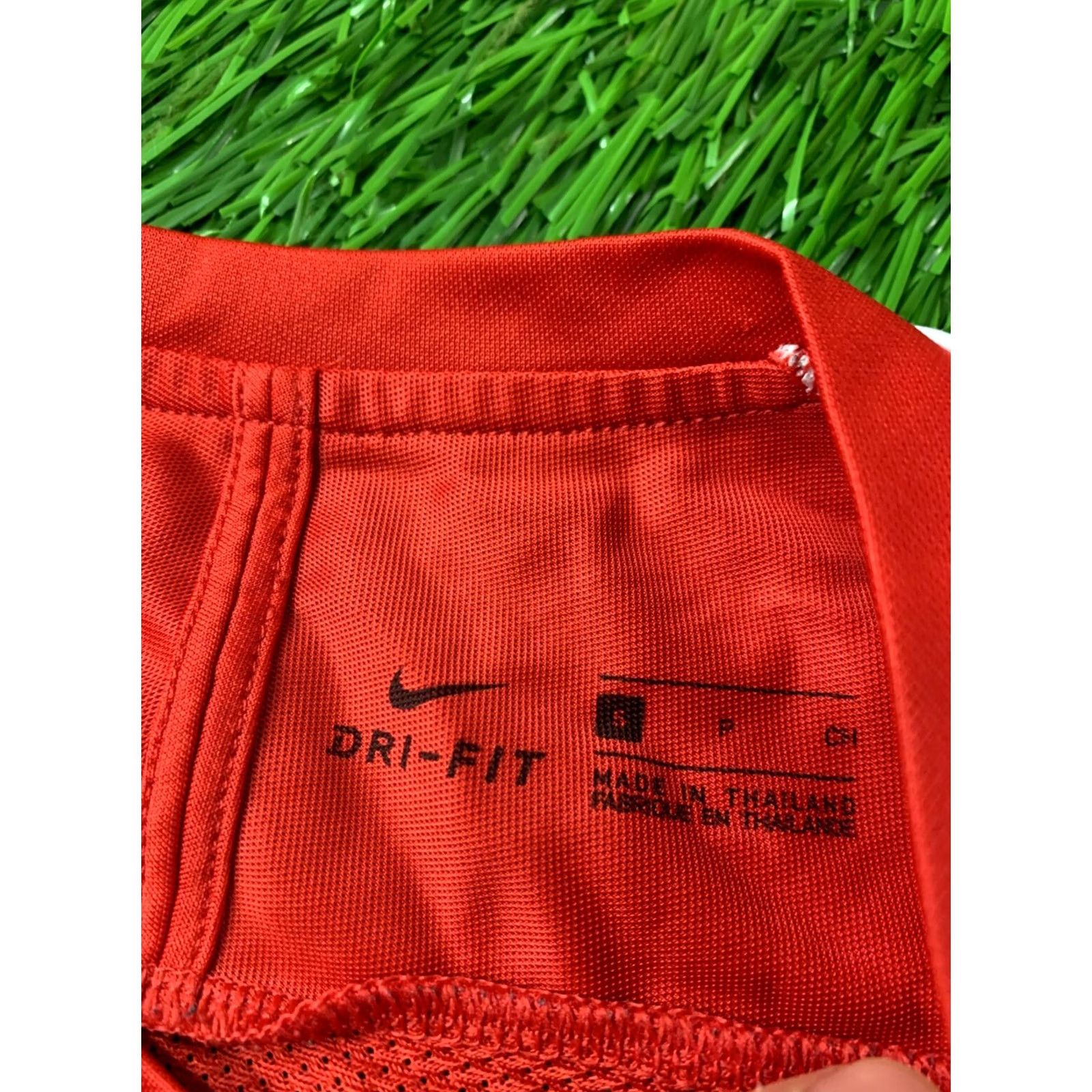 Nike Nike Dri-FIT Academy Football Shirt Men S Red/White Jersey JERSEY Tee 2016 2010-2019 Team Classic Short Sleeve United Soccer Shirt Size US S / EU 44-46 / 1 - 5 Thumbnail