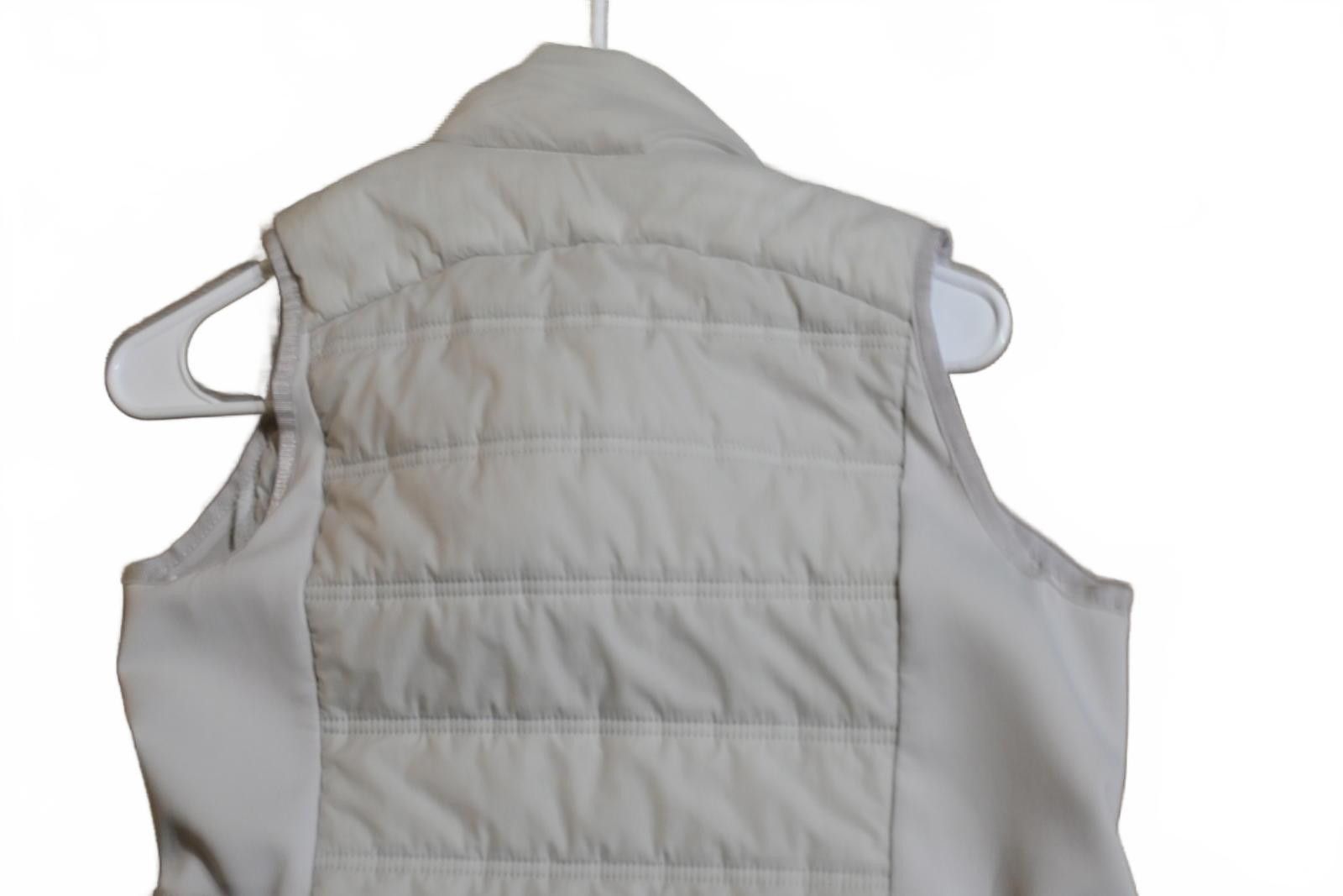 Avia Avia Altnheticwear Light Gray Quilted Sleeveless Vest Small Size US S / EU 44-46 / 1 - 9 Thumbnail